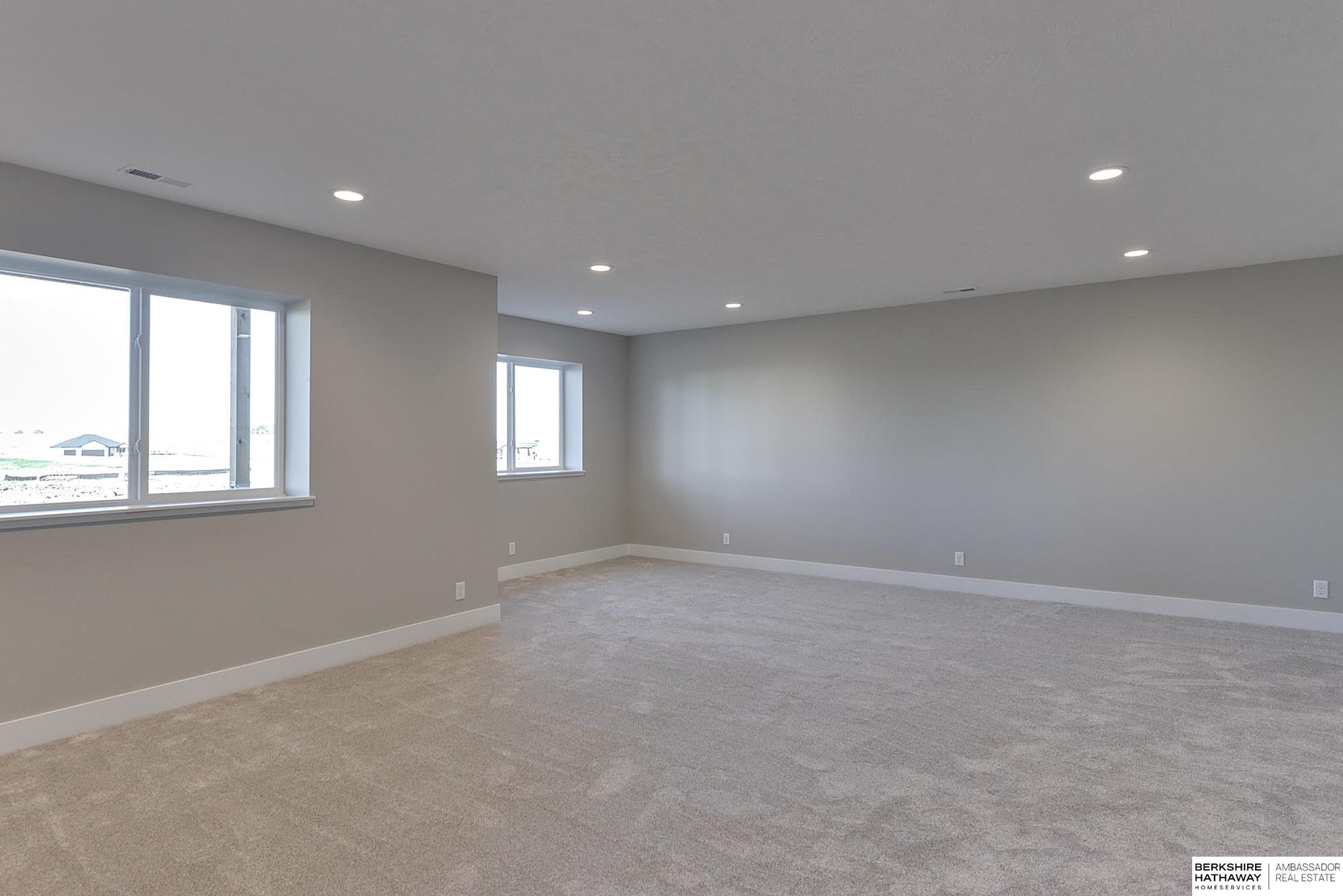 720 W 24th Circle, Wahoo, Nebraska image 32