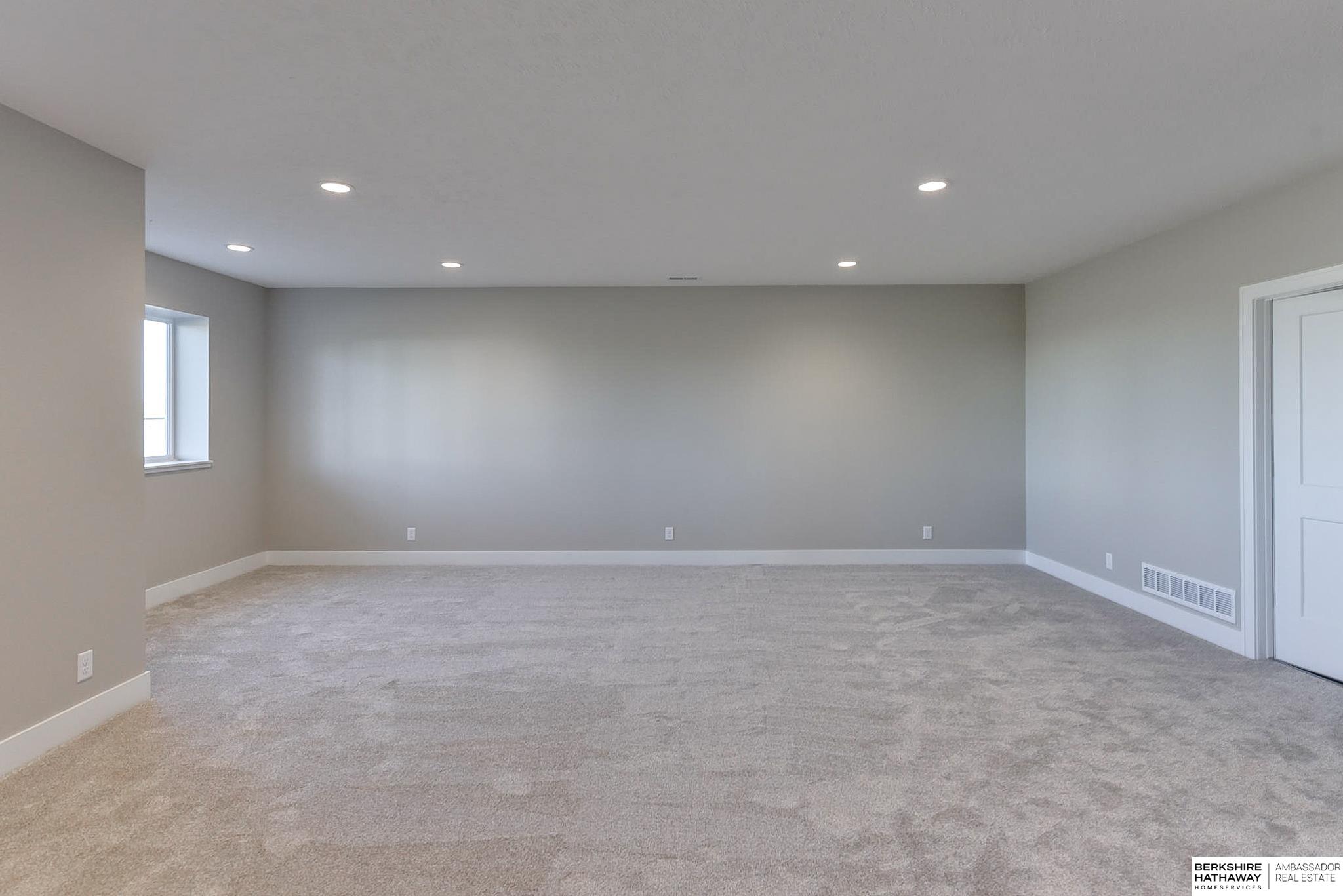 720 W 24th Circle, Wahoo, Nebraska image 33