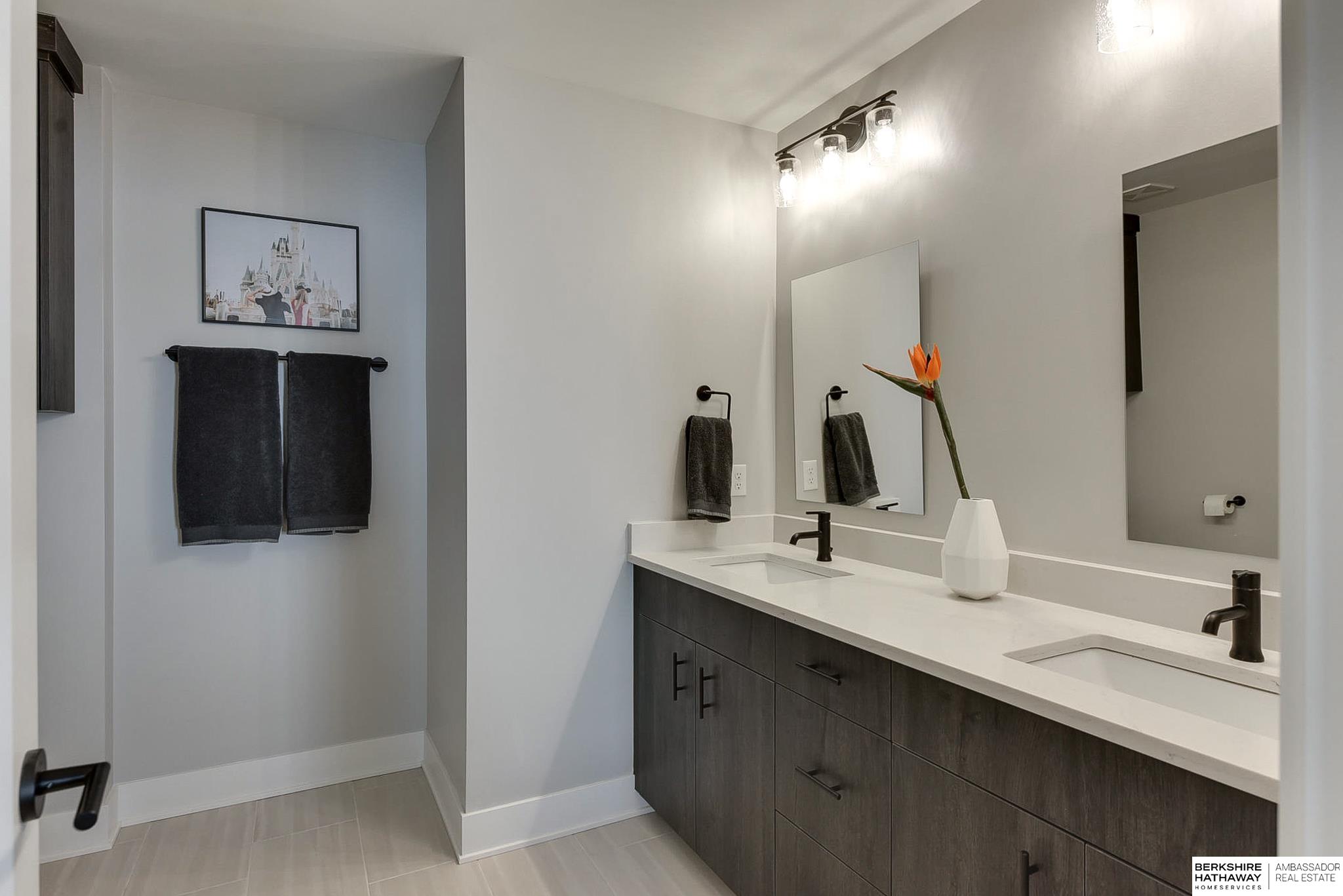 1023 Park Avenue, Omaha, Nebraska image 37