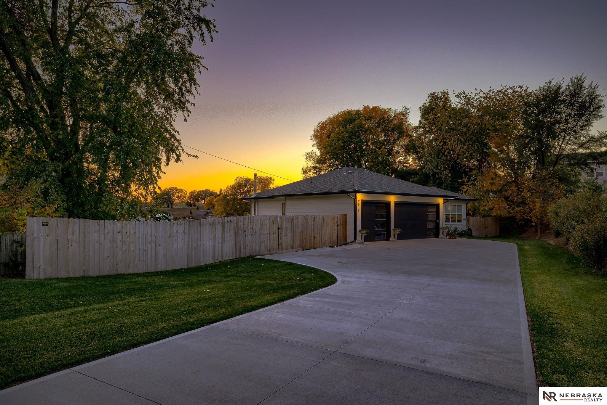 9518 Sterling Circle, Plattsmouth, Nebraska image 4