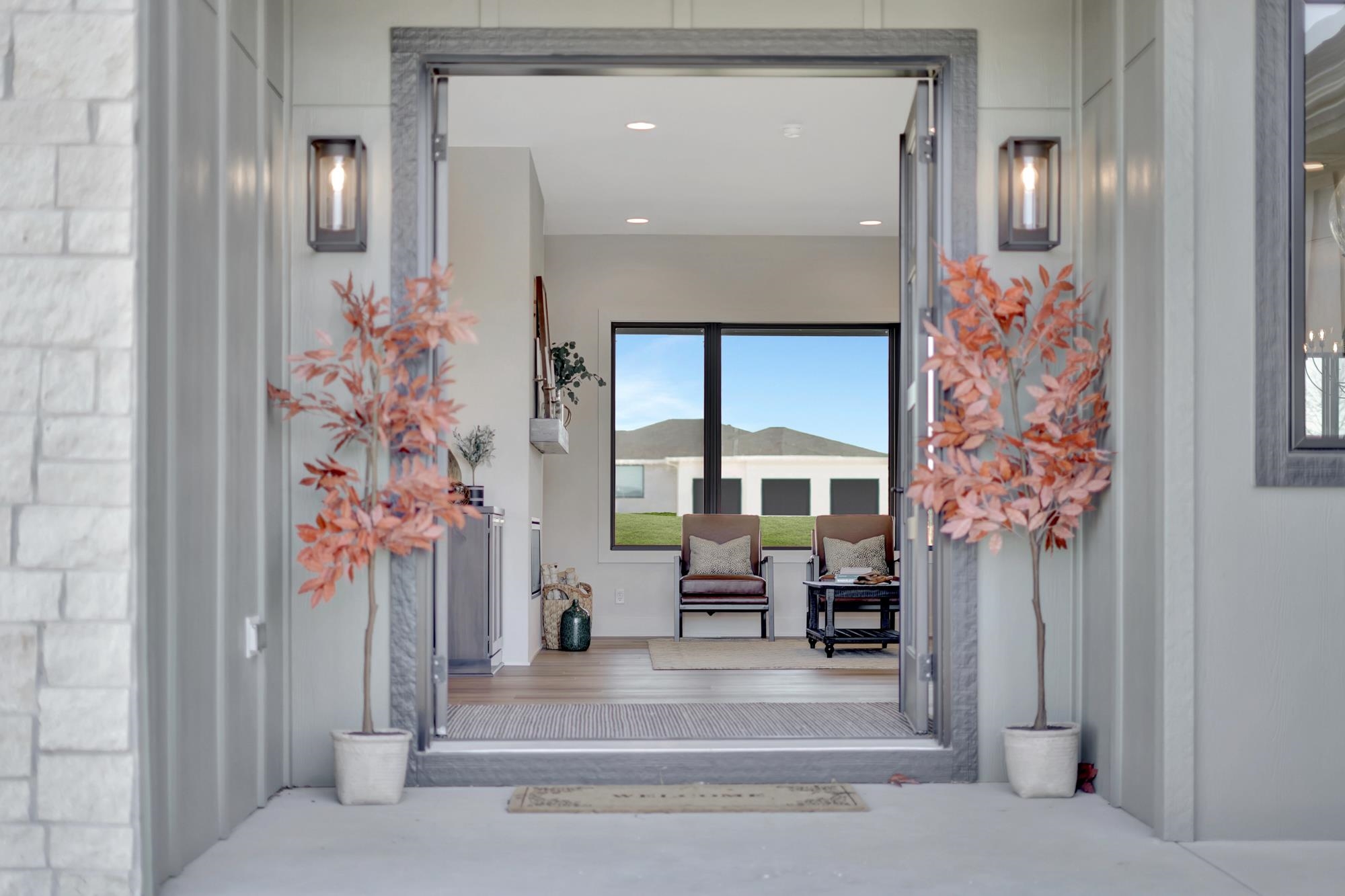 3923 S 213th