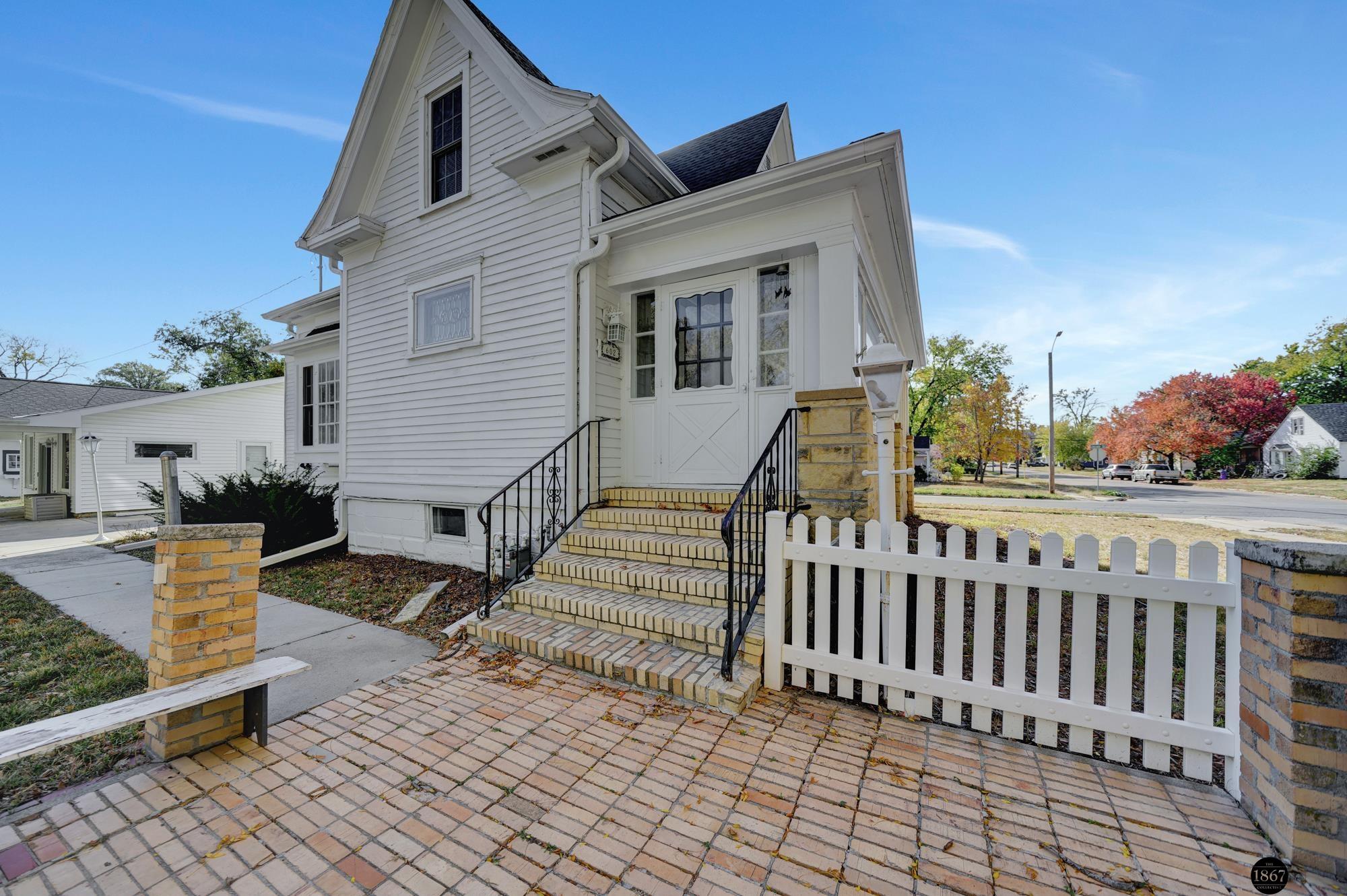 602 N 9th