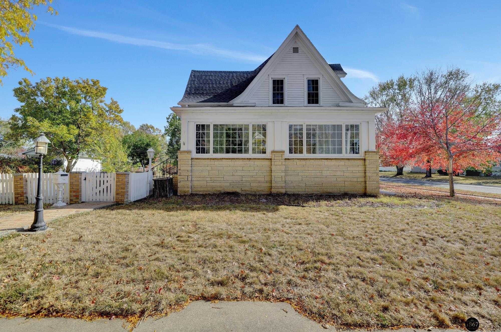 602 N 9th