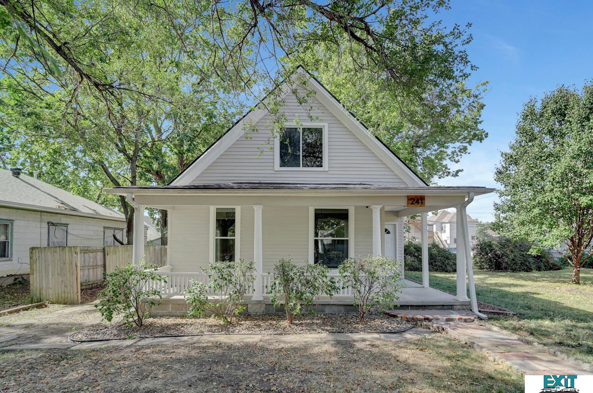 5407 N 196th Street, Elkhorn, Nebraska image 1