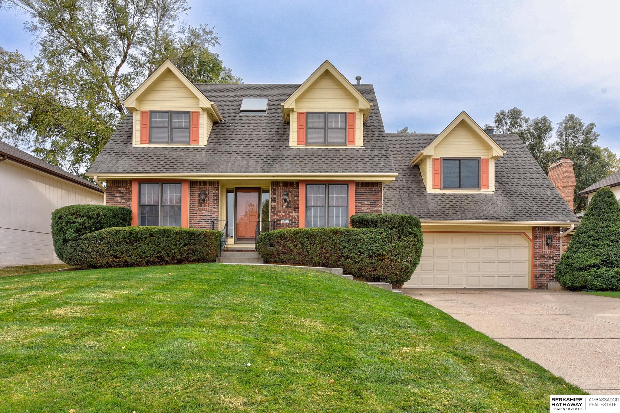 6233 S 79th Circle, Ralston, Nebraska image 1