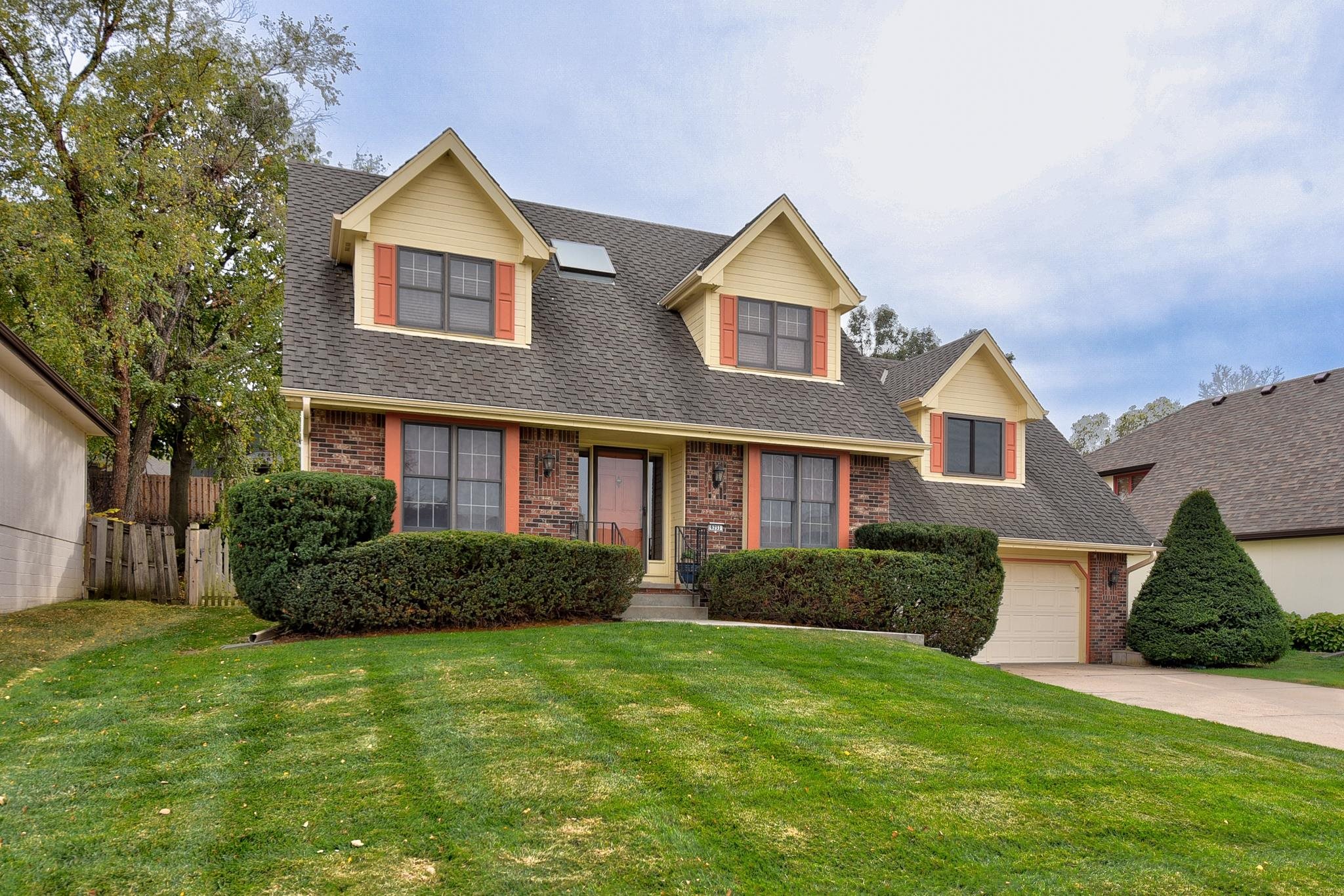 6233 S 79th Circle, Ralston, Nebraska image 2