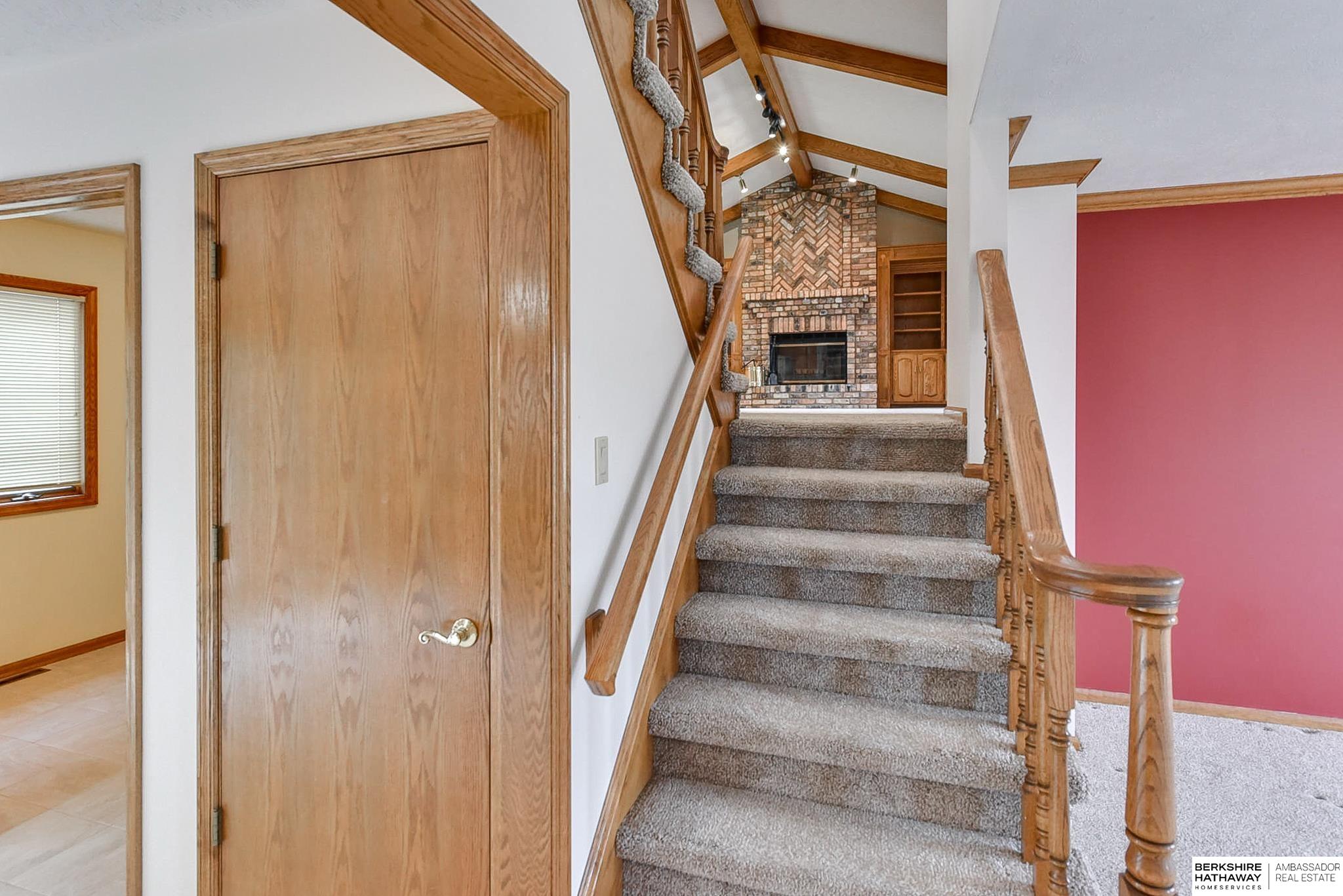 6233 S 79th Circle, Ralston, Nebraska image 14