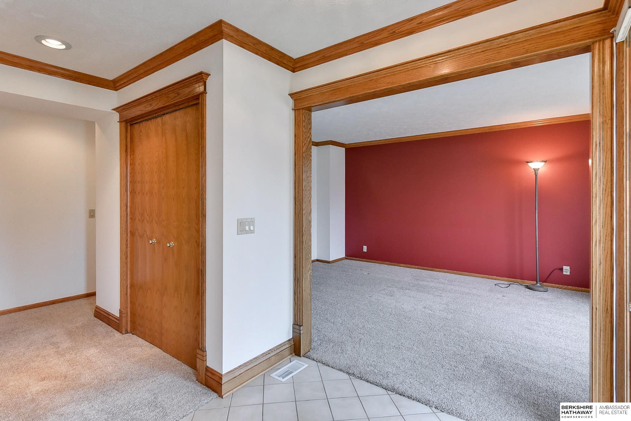 6233 S 79th Circle, Ralston, Nebraska image 9