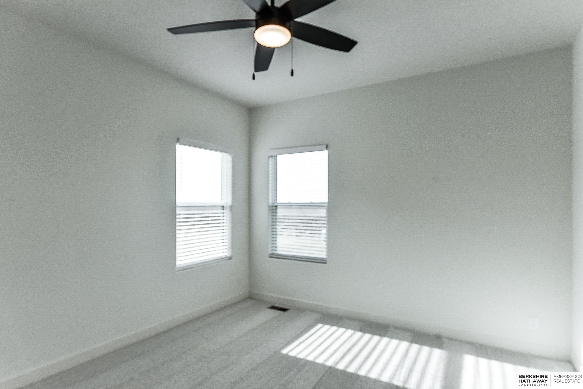 2702 Bryan Avenue, Bellevue, Nebraska image 32