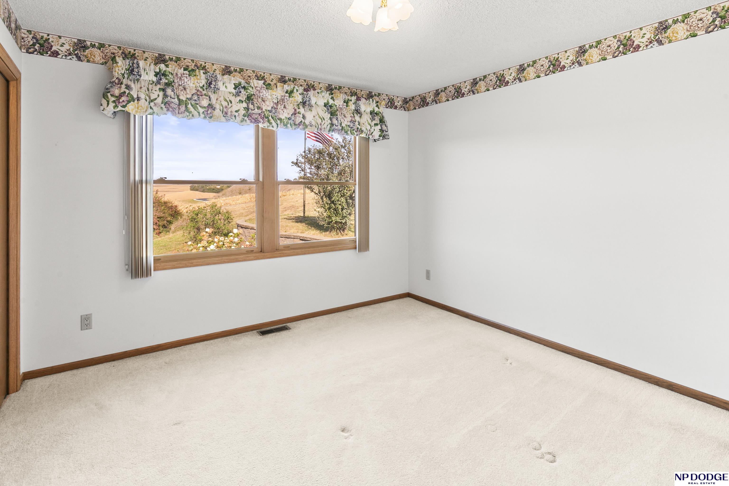 21455 205 Street, Council Bluffs, Iowa image 29