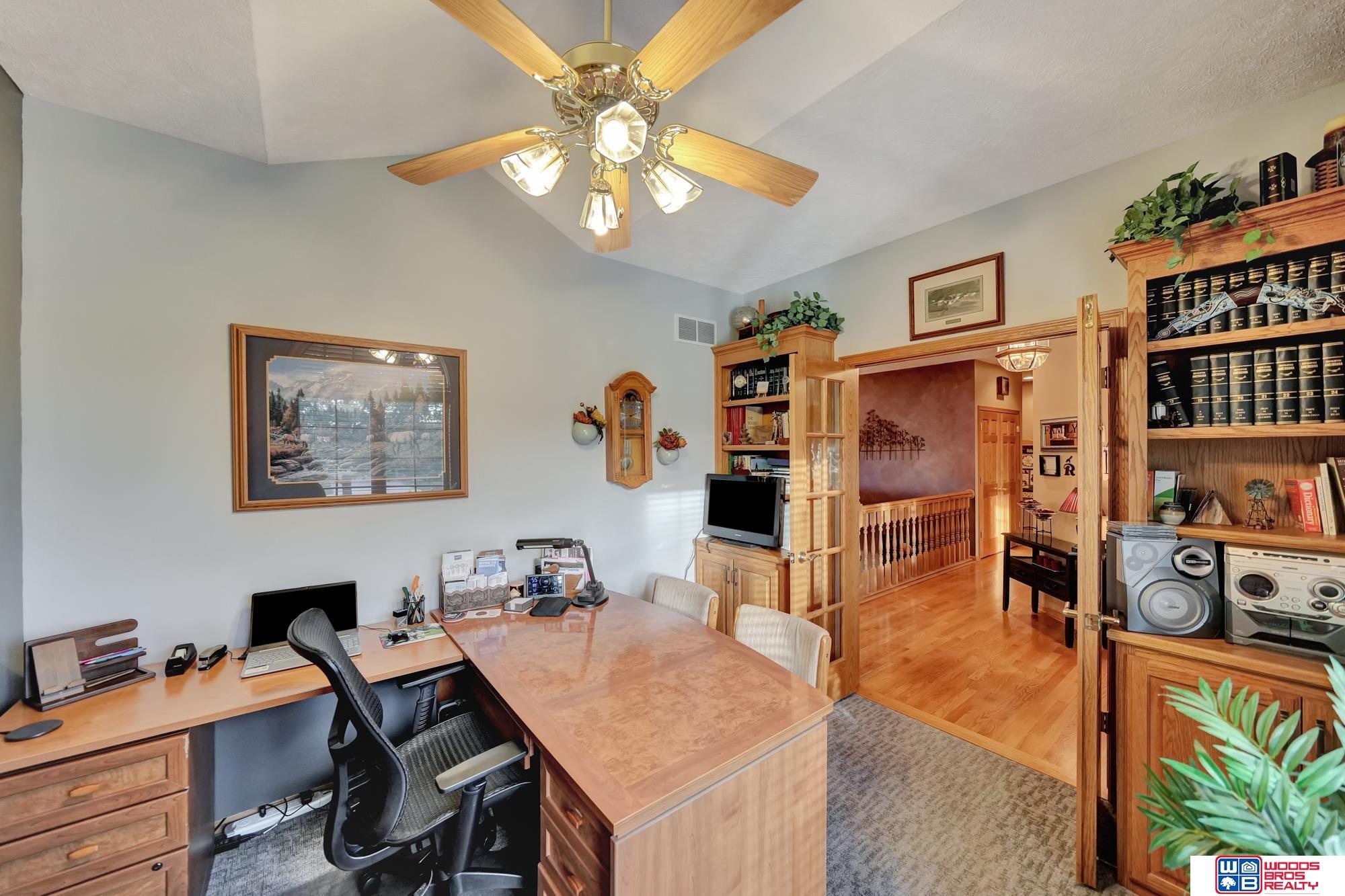 5005 Woodland Hills Drive, Eagle, Nebraska image 14