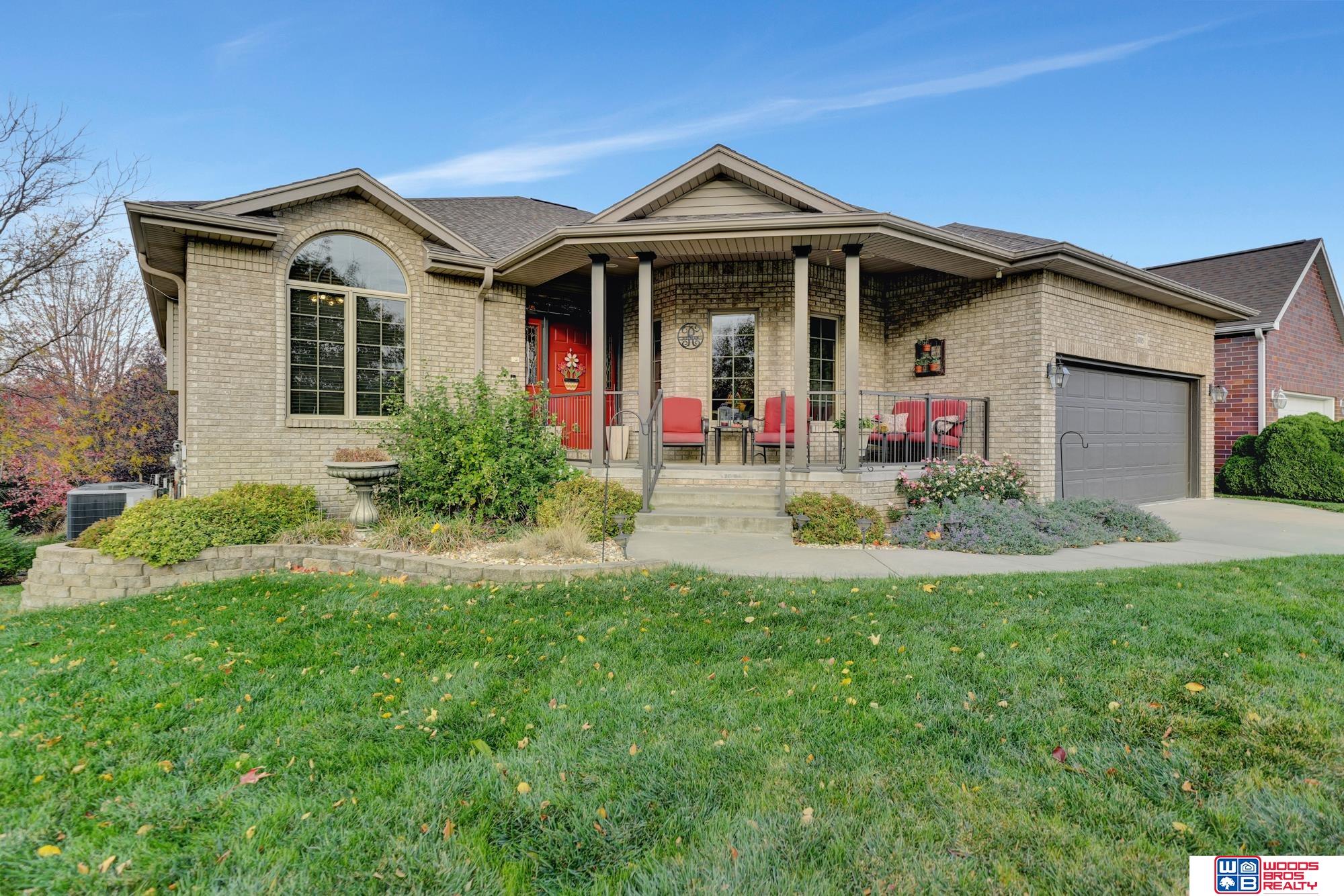 5005 Woodland Hills Drive, Eagle, Nebraska image 3