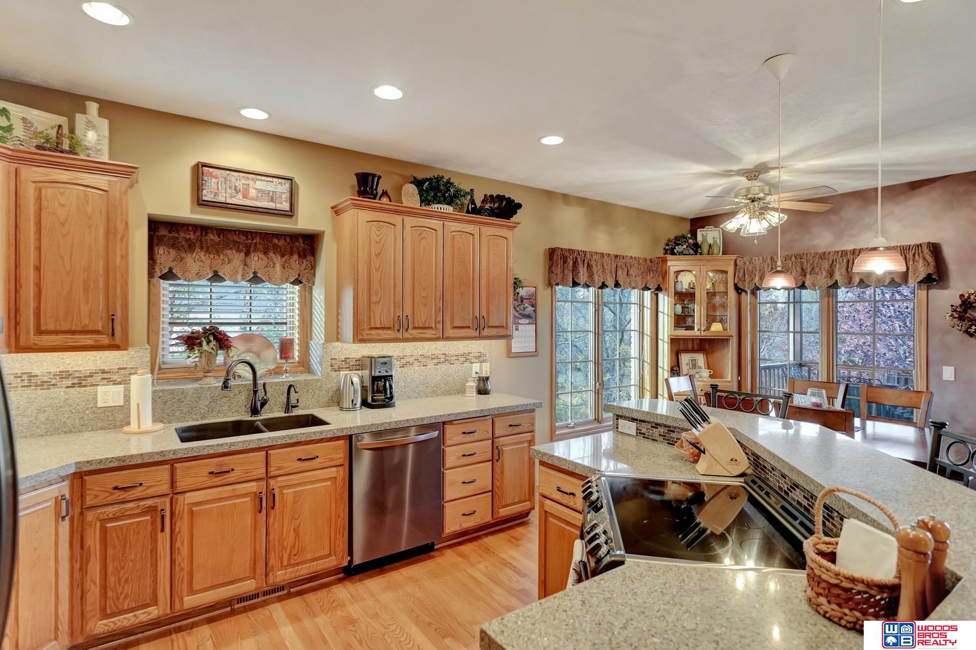 5005 Woodland Hills Drive, Eagle, Nebraska image 27