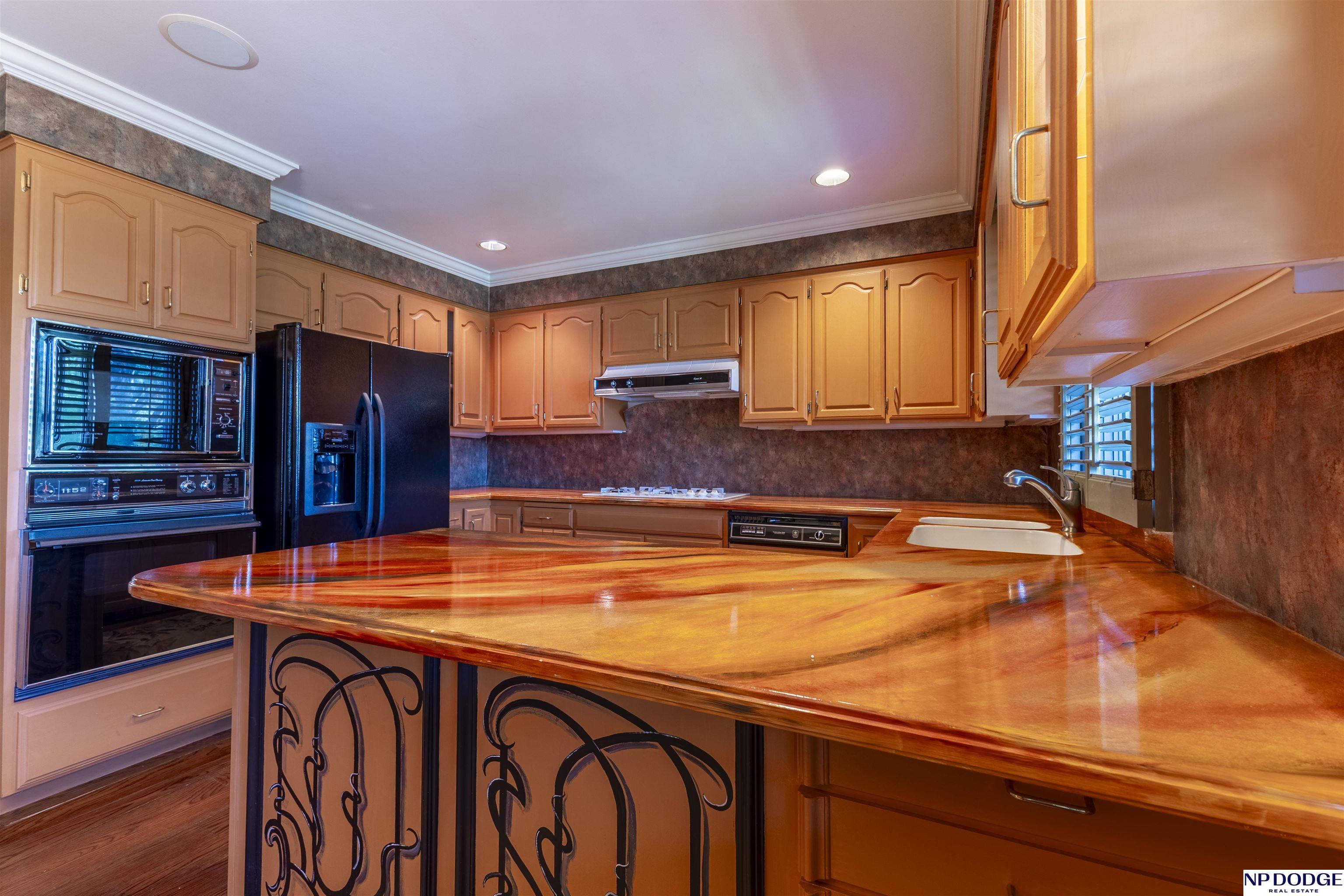 10009 Fieldcrest Drive, Omaha, Nebraska image 11