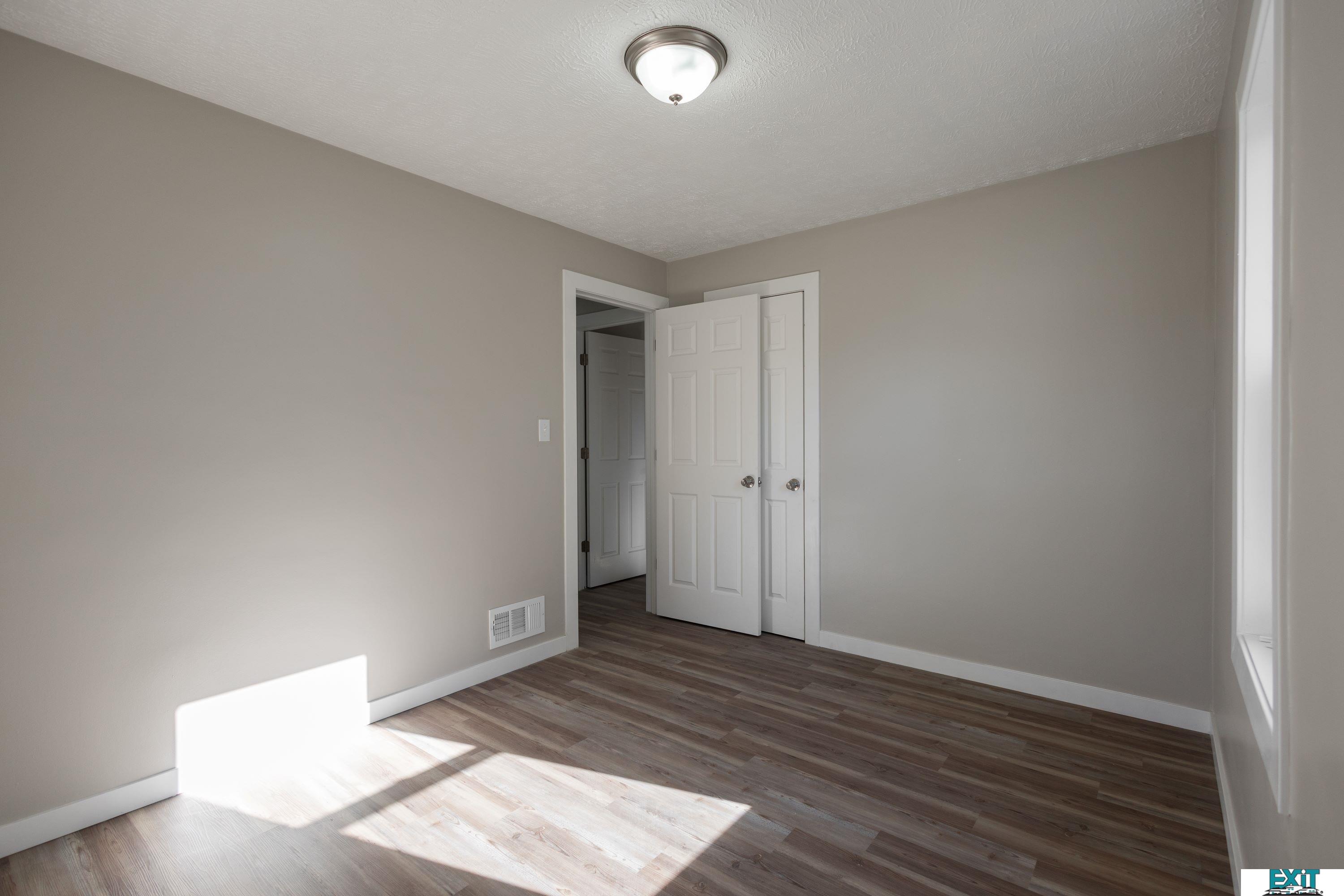 2516 W Division Street, Grand Island, Nebraska image 23