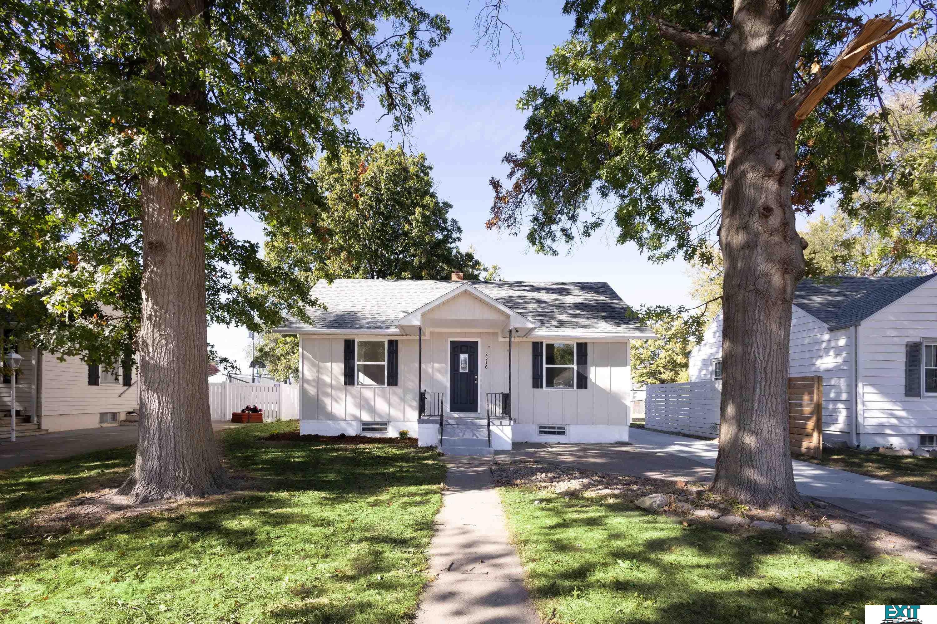 2516 W Division Street, Grand Island, Nebraska image 4
