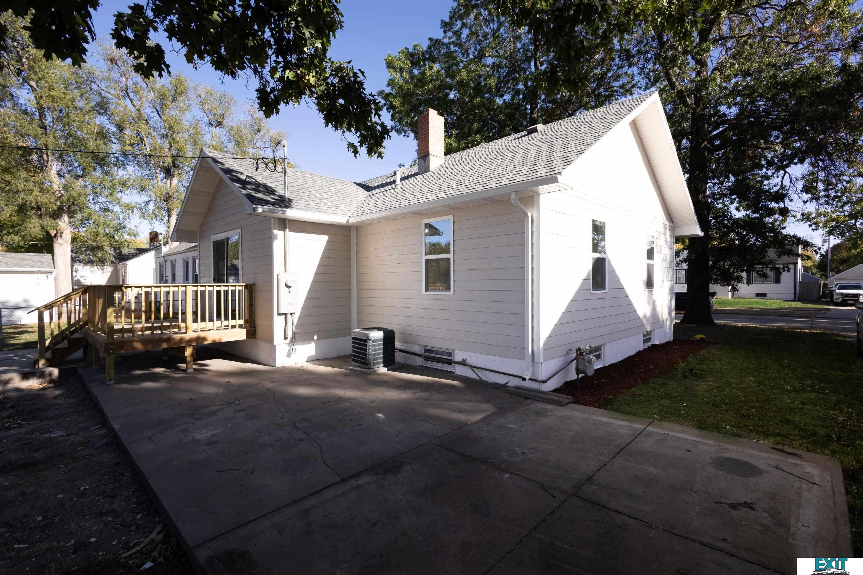 2516 W Division Street, Grand Island, Nebraska image 35