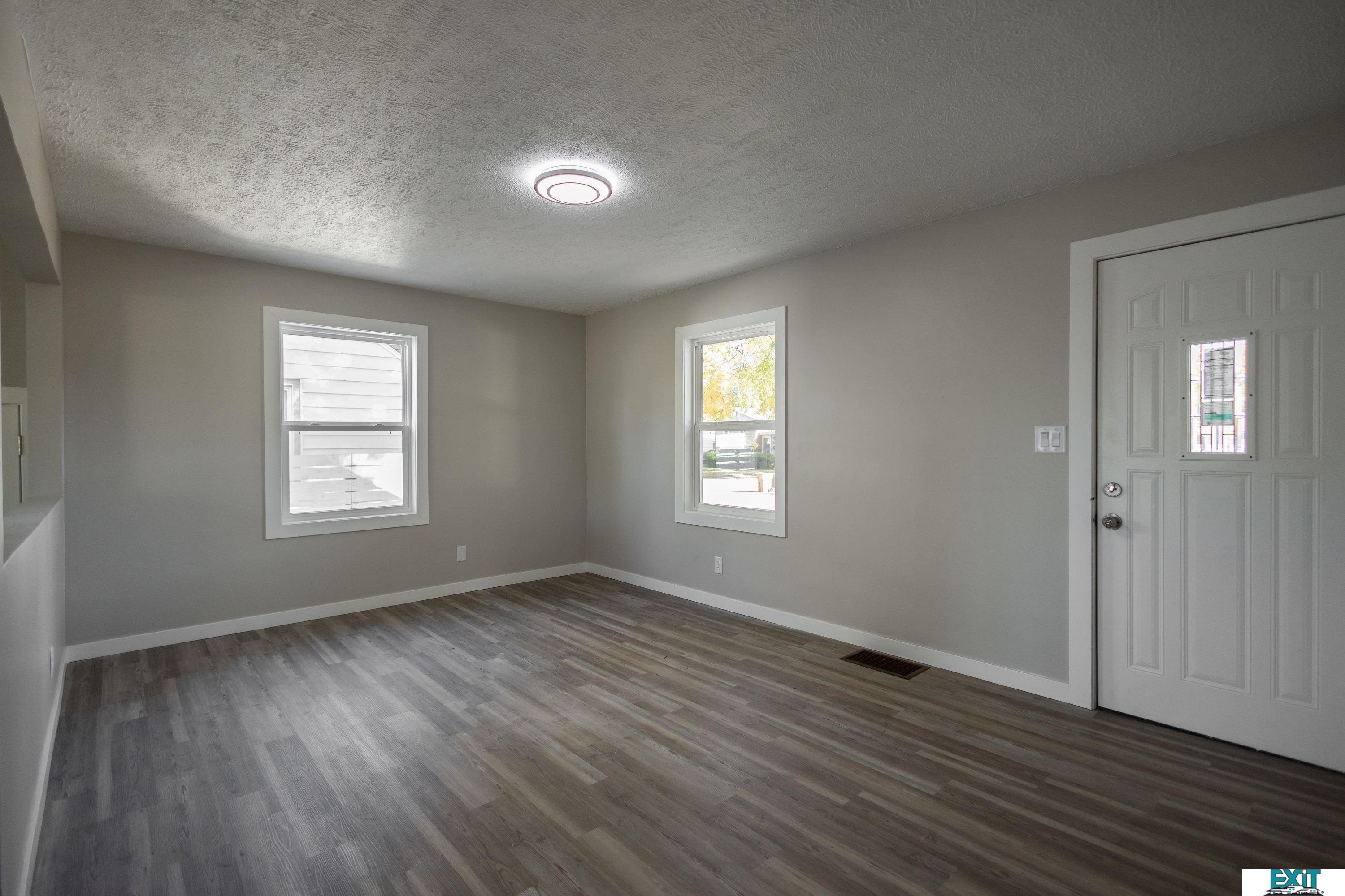 2516 W Division Street, Grand Island, Nebraska image 7