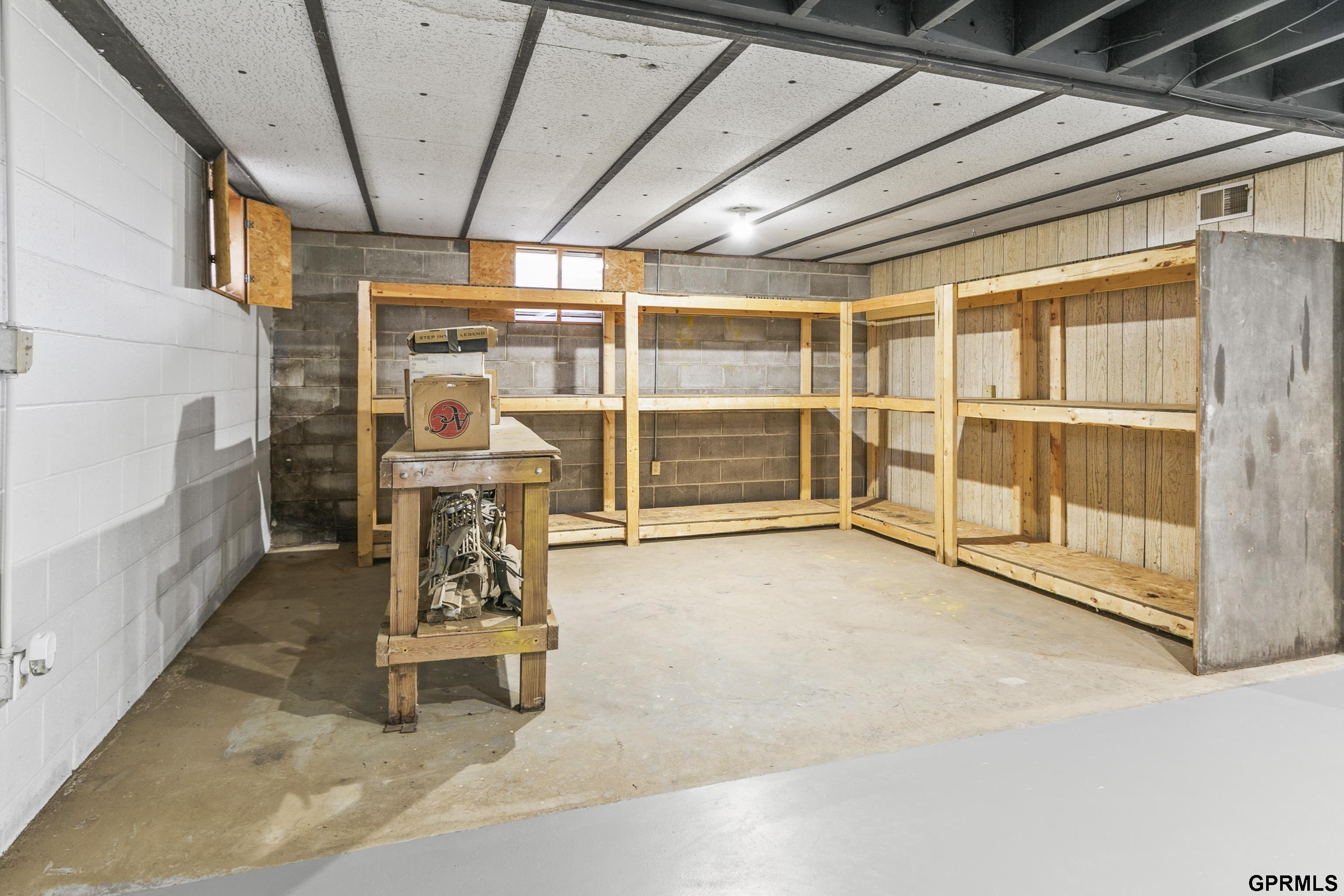 500 W Young Street, Murray, Nebraska image 37