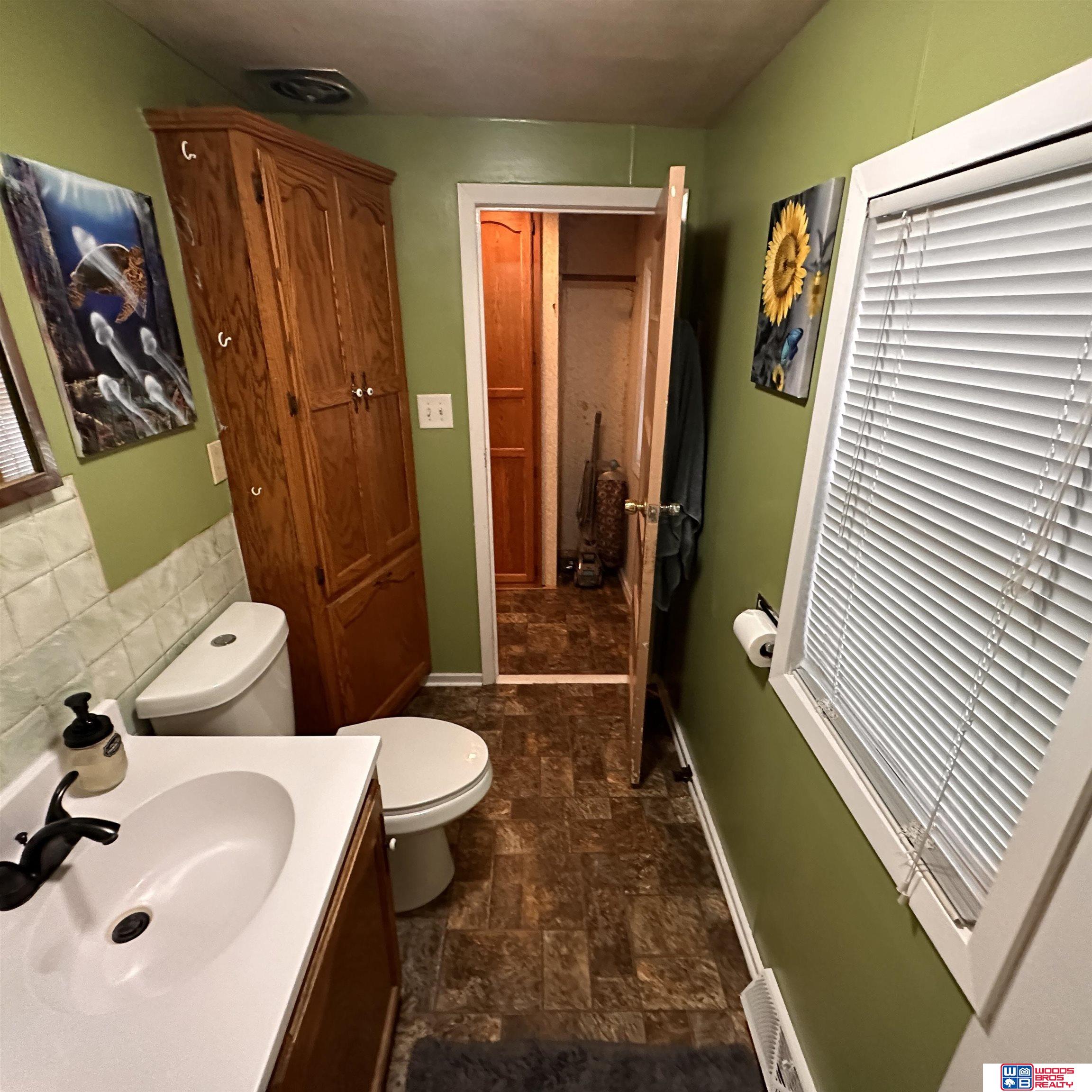 916 Lincoln Avenue, Hebron, Nebraska image 12