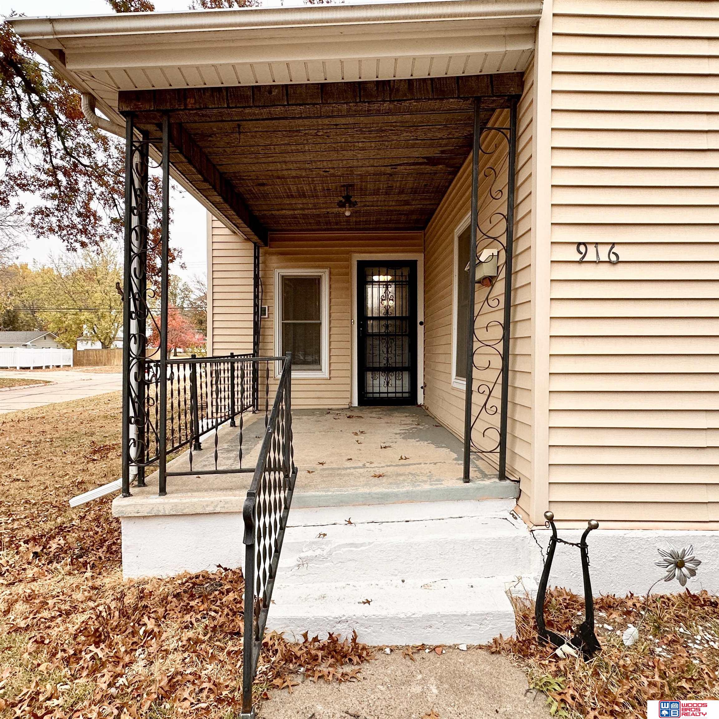 916 Lincoln Avenue, Hebron, Nebraska image 3