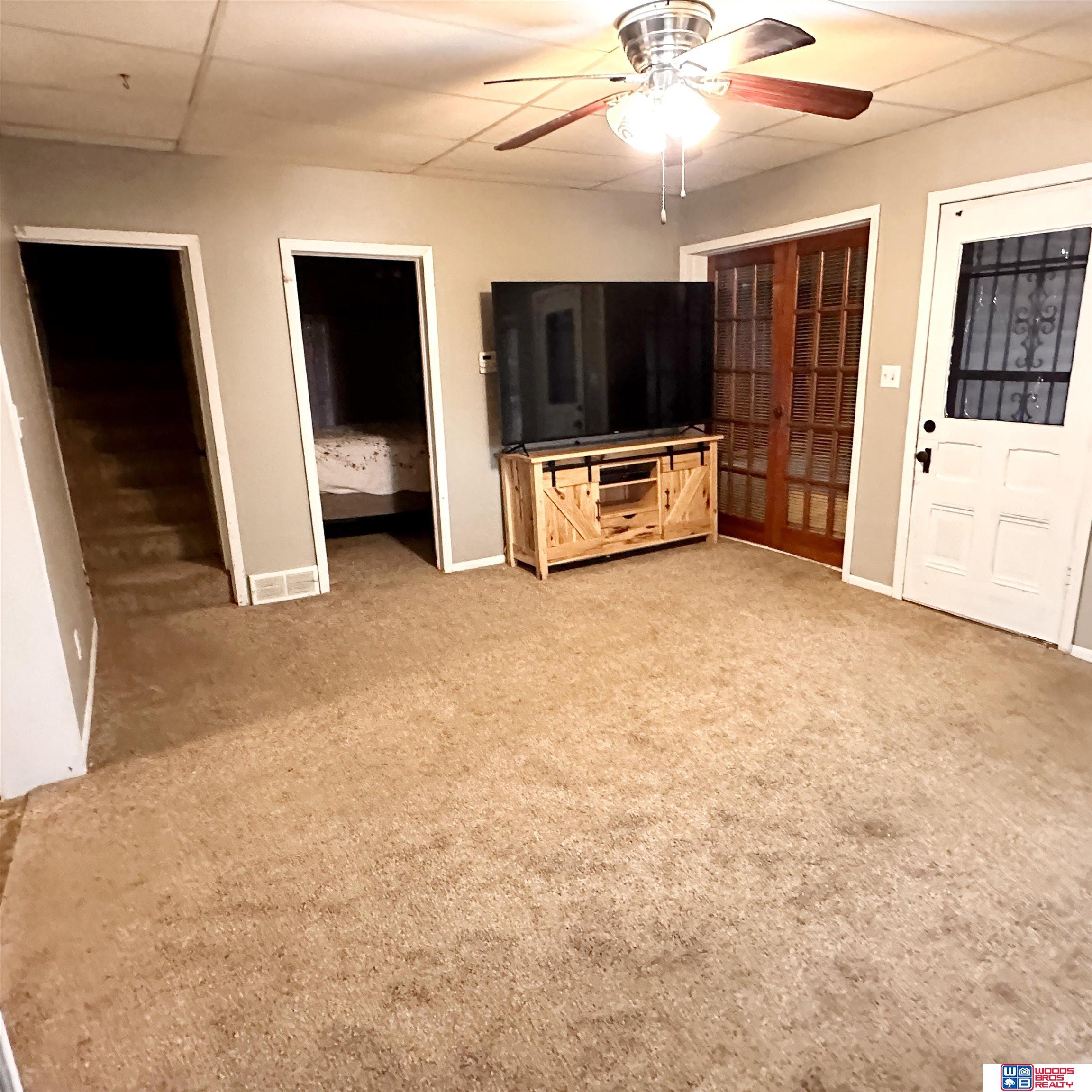 916 Lincoln Avenue, Hebron, Nebraska image 9