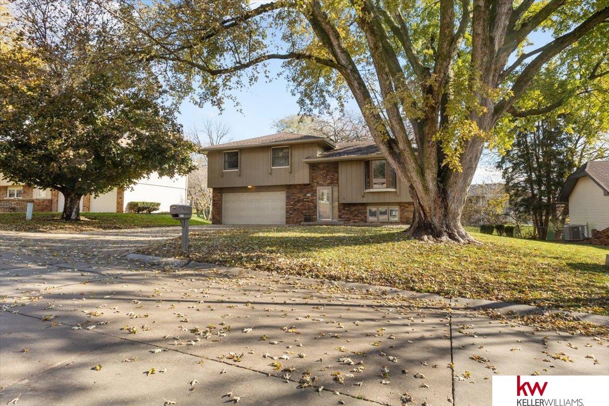 131 Upland Drive, Council Bluffs, Iowa image 3