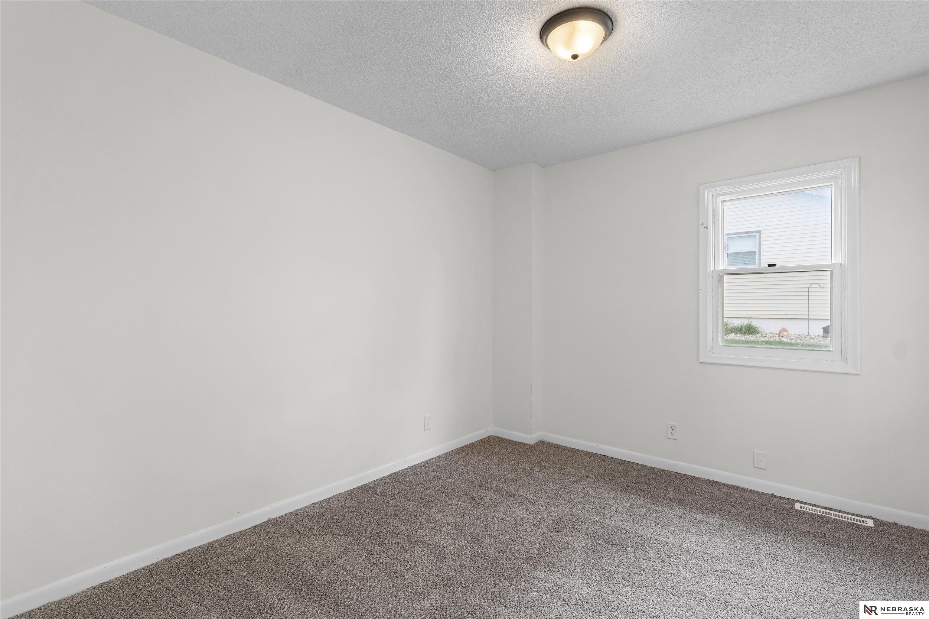 565 Cedar Street, Springfield, Nebraska image 12