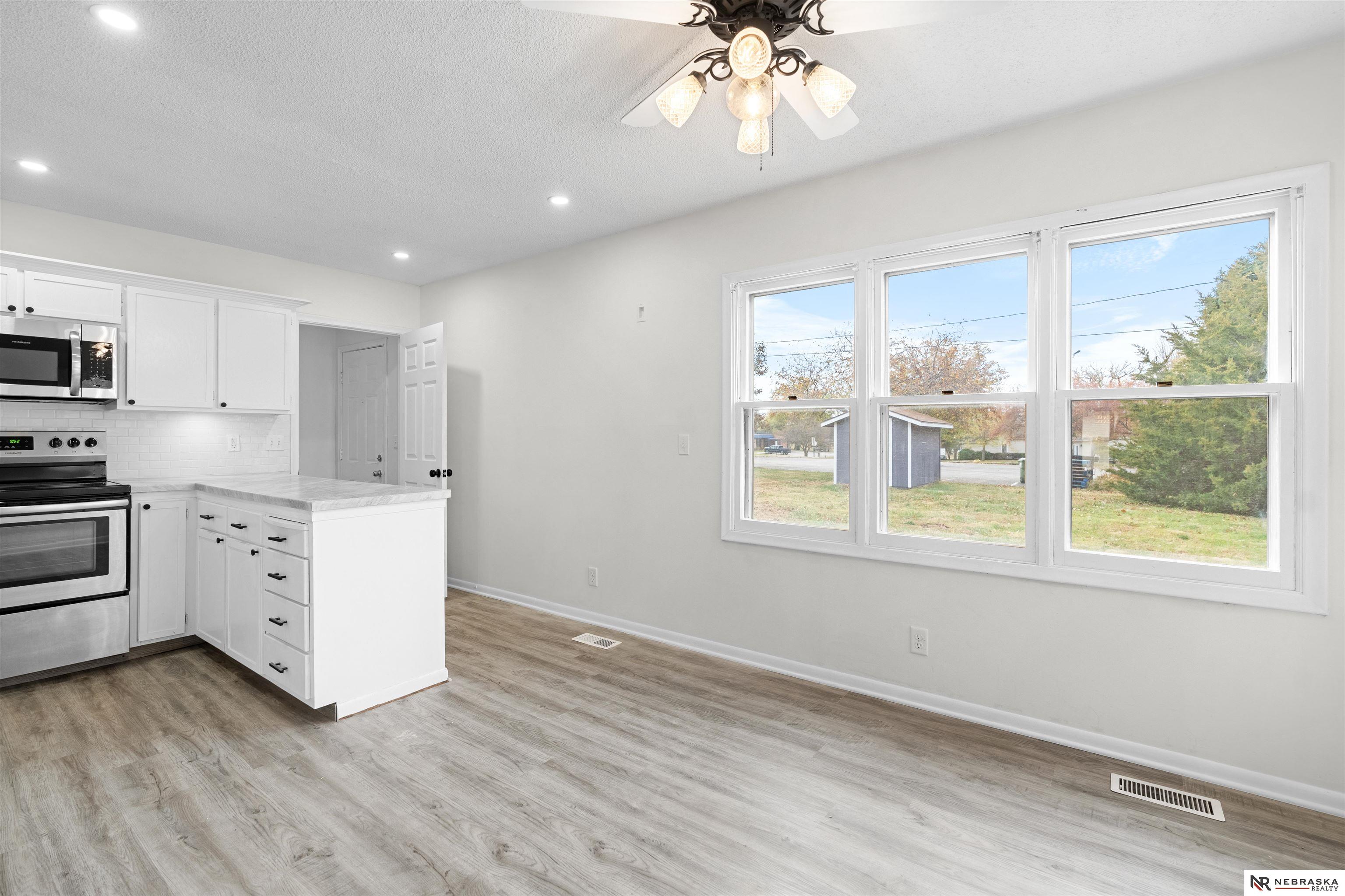 565 Cedar Street, Springfield, Nebraska image 15