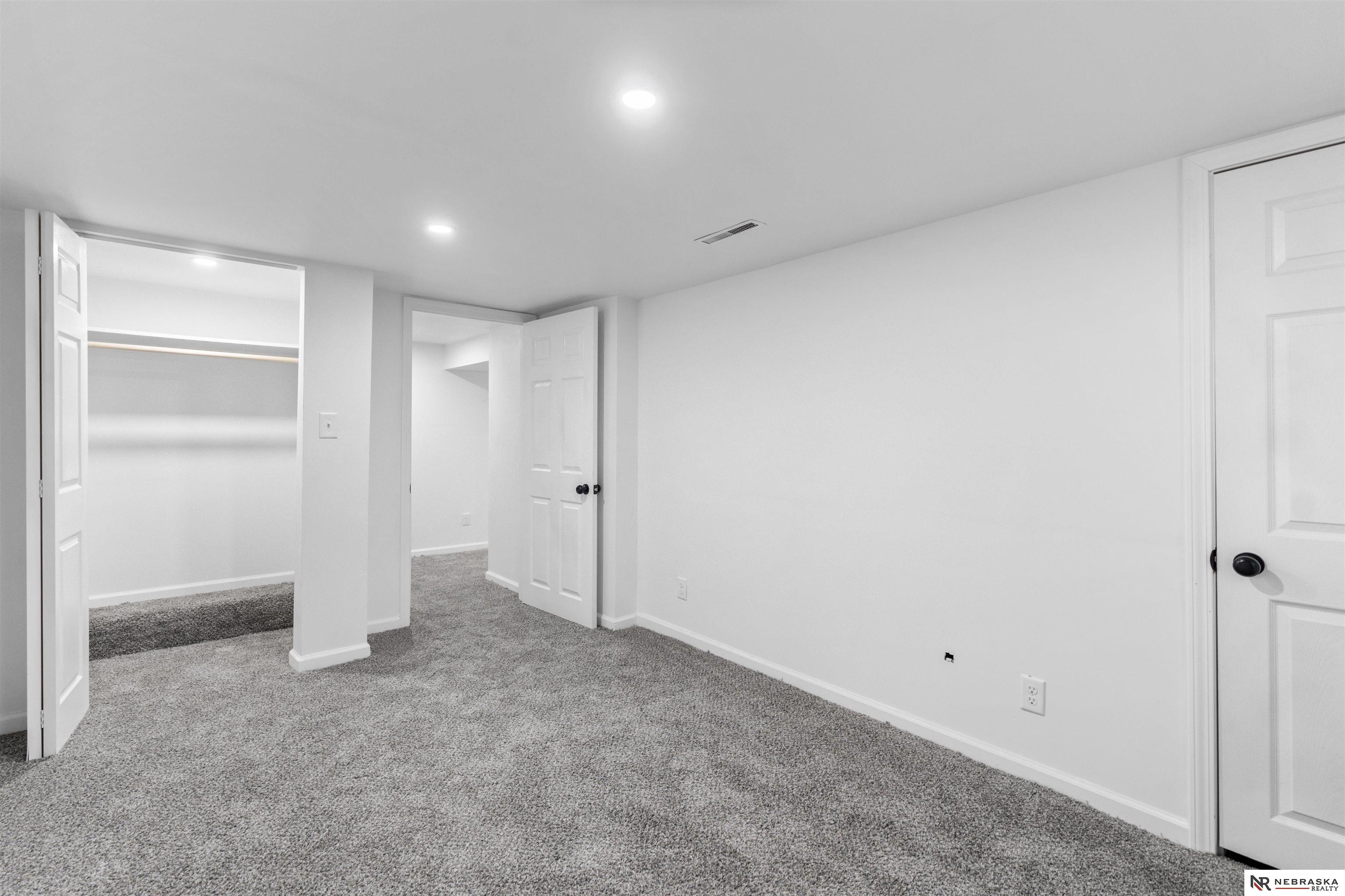 565 Cedar Street, Springfield, Nebraska image 24
