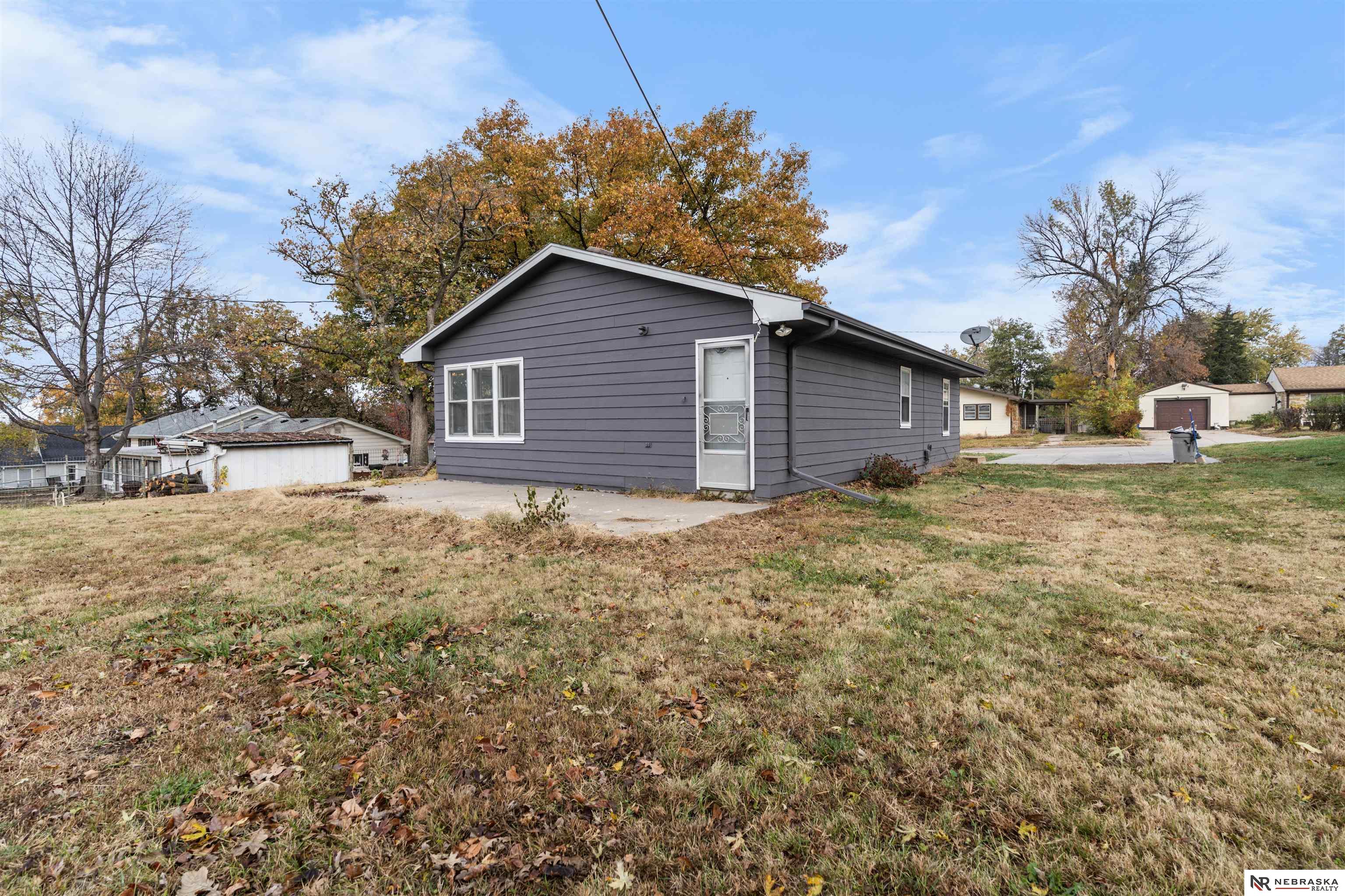565 Cedar Street, Springfield, Nebraska image 5