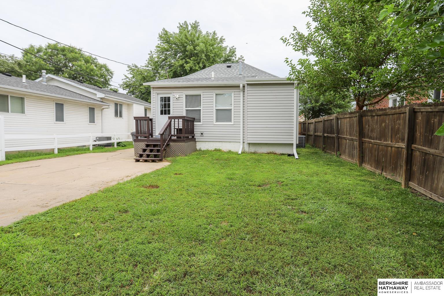 2429 Avenue G, Council Bluffs, Iowa image 7