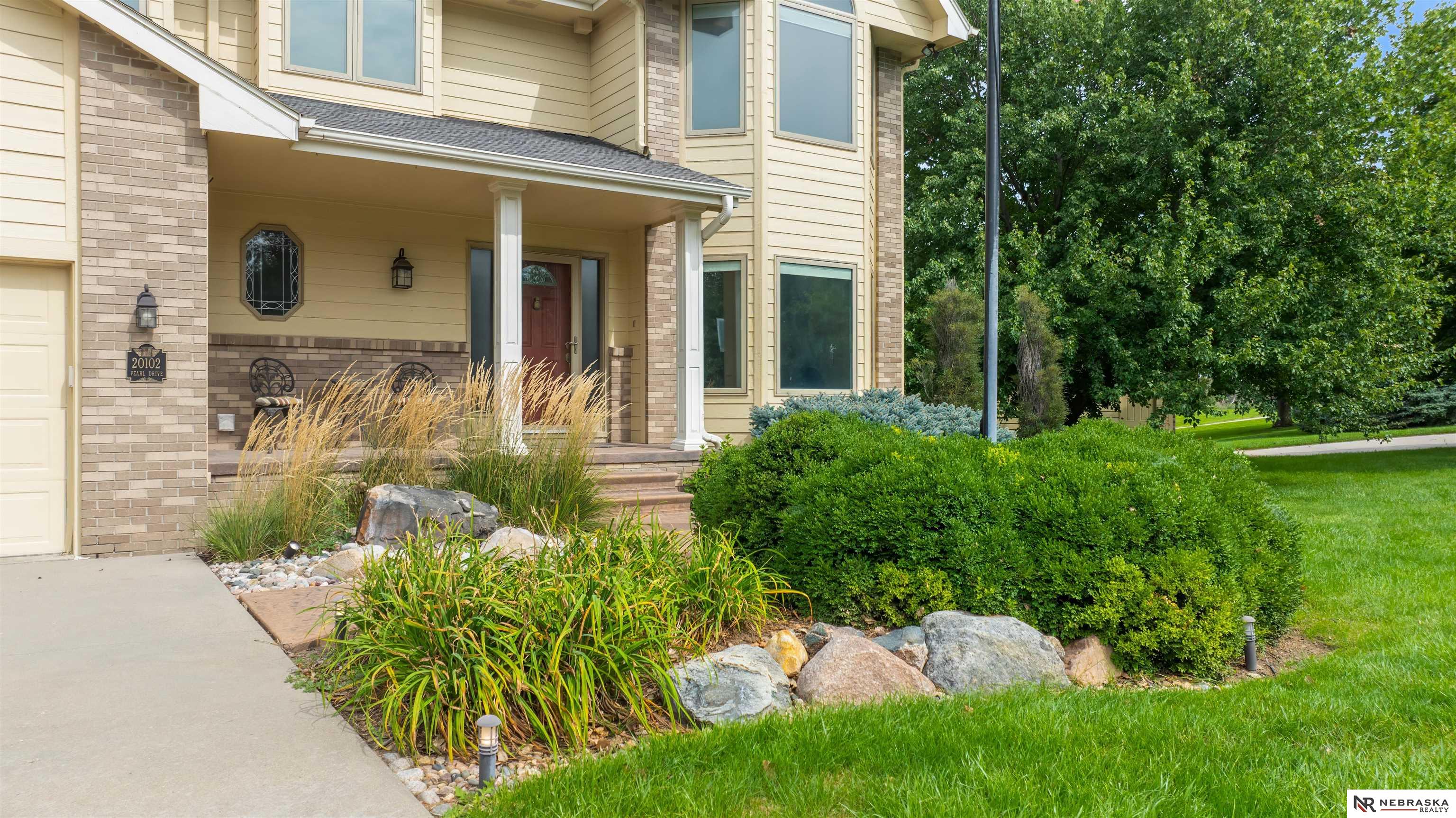20102 Pearl Drive, Gretna, Nebraska image 3