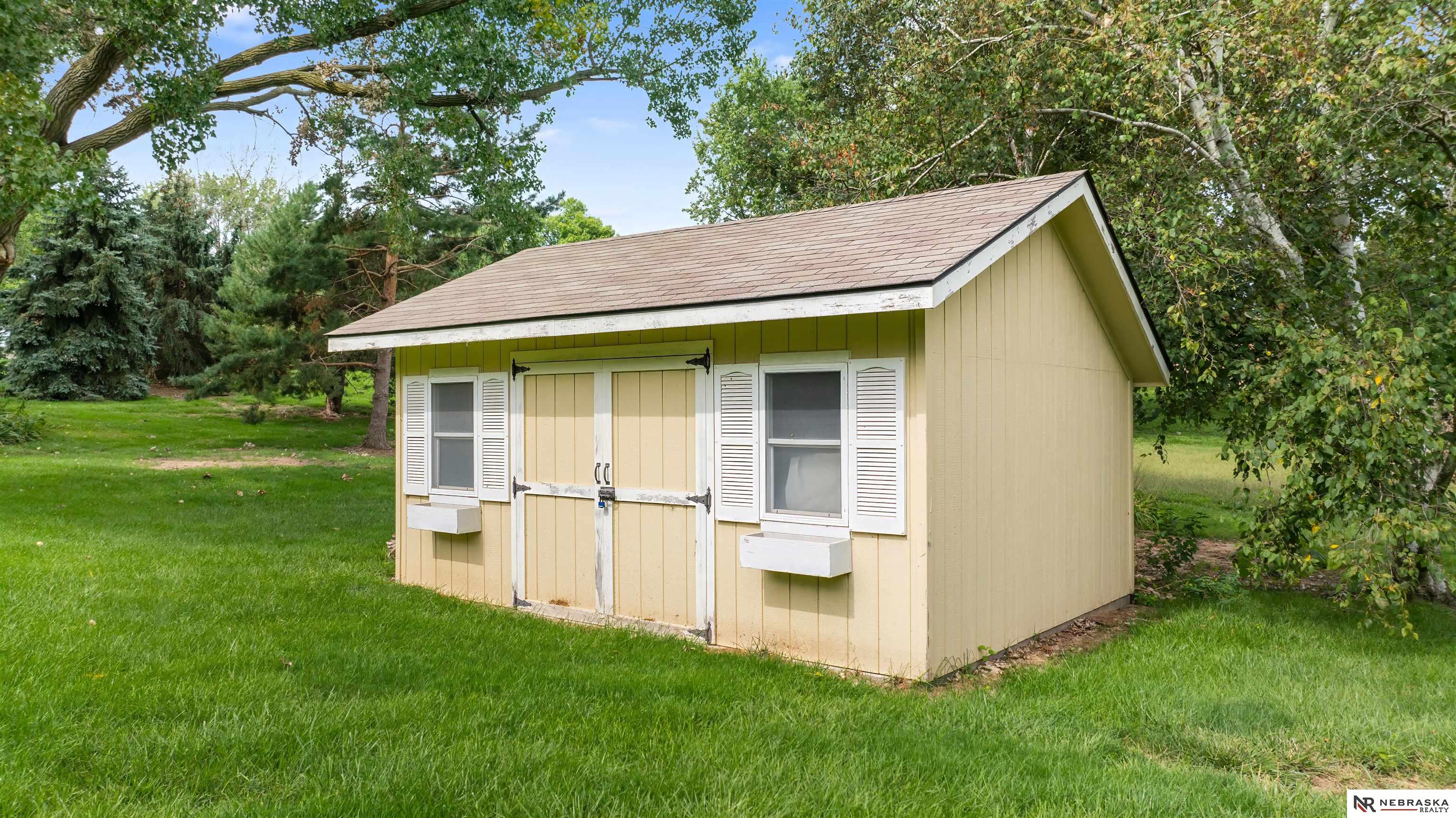 20102 Pearl Drive, Gretna, Nebraska image 8