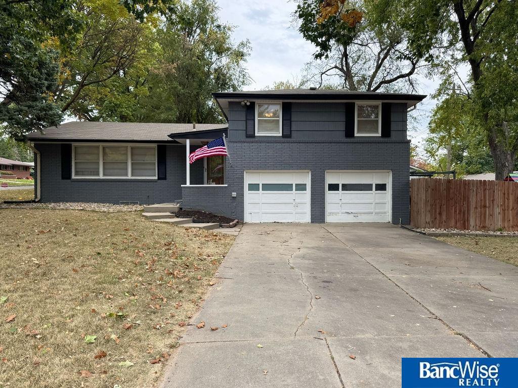 1800 Skyline Drive, Lincoln, Nebraska image 1