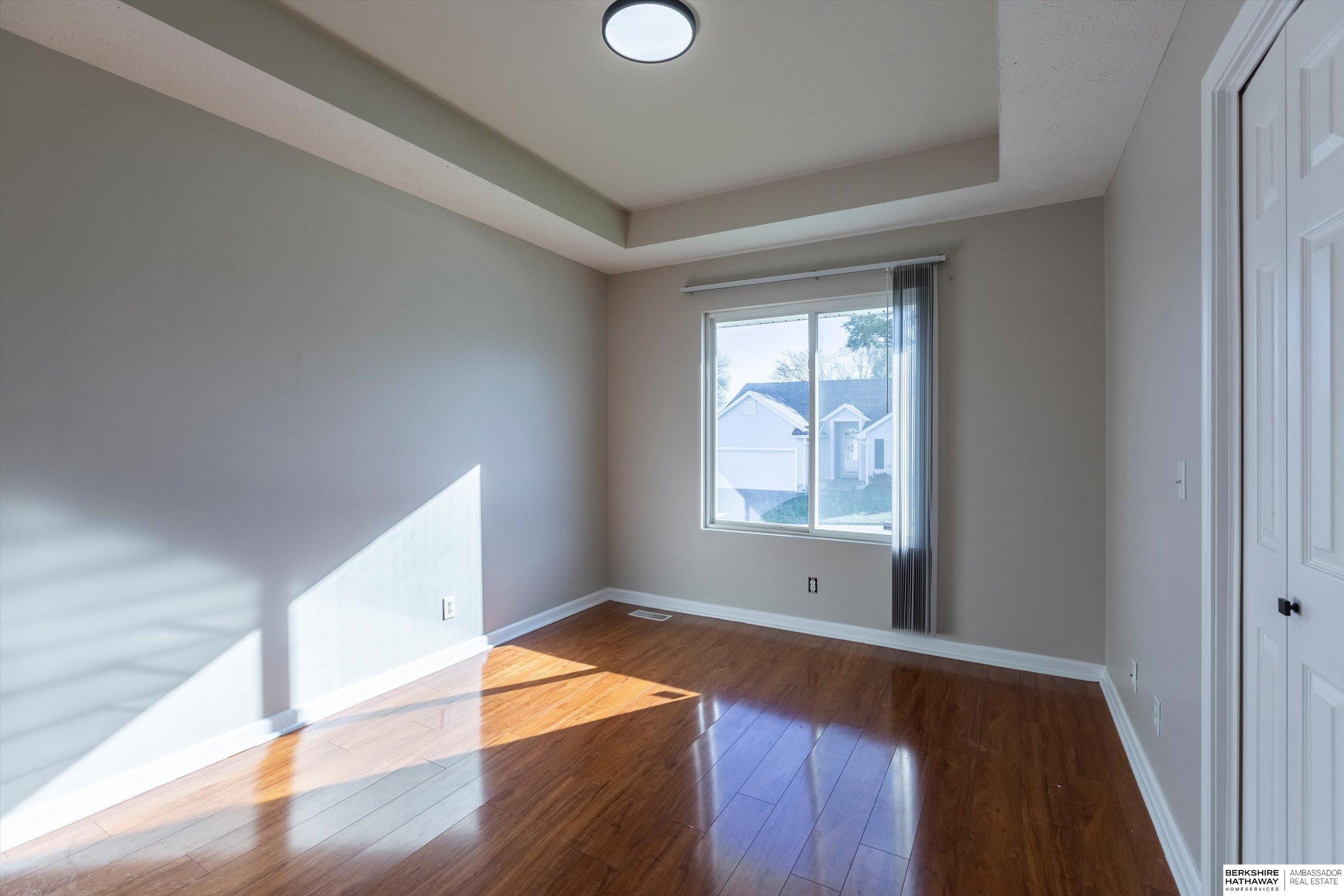 9208 Laurel Plaza, Omaha, Nebraska image 26