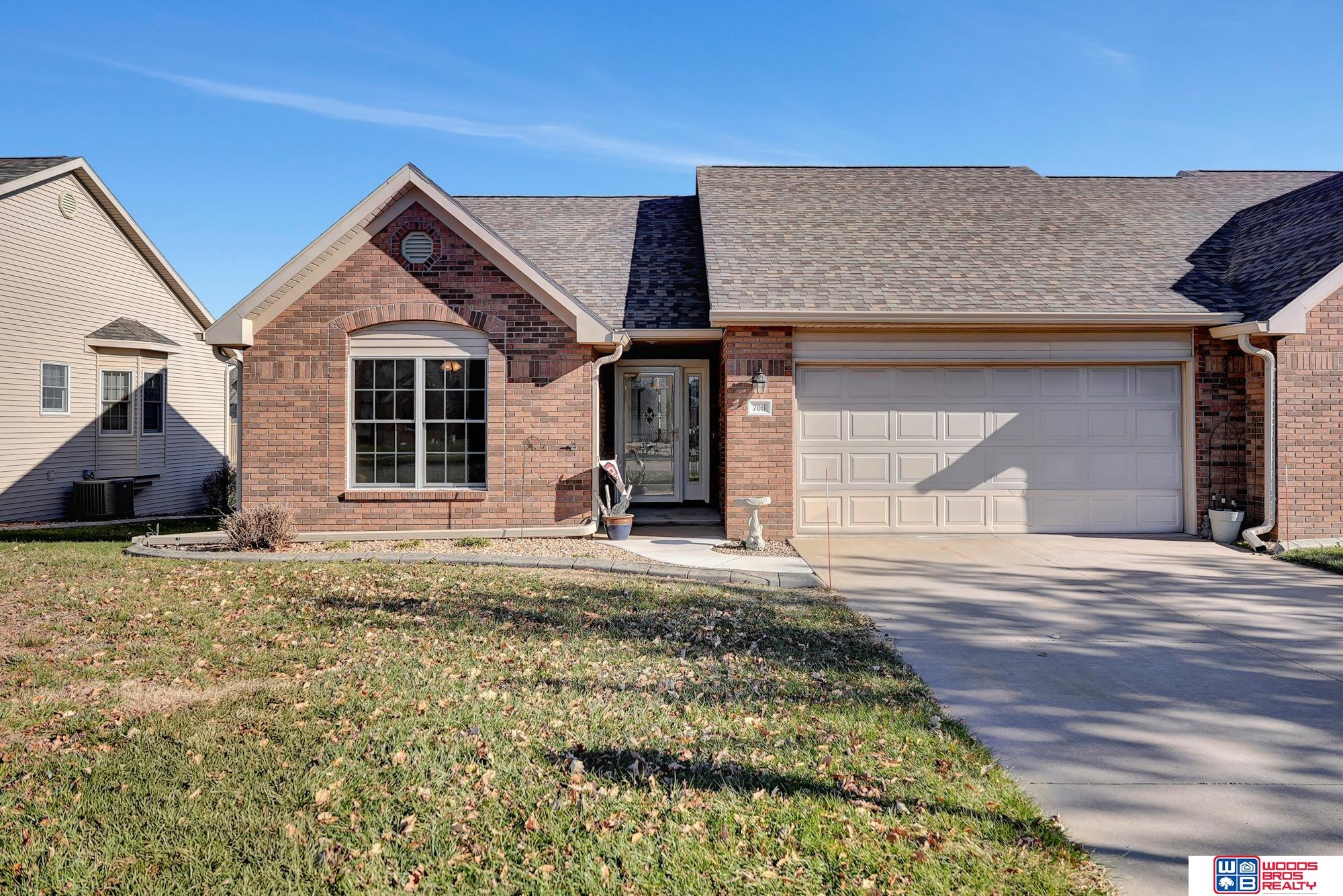 706 Clearwater Circle, Beatrice, Nebraska image 4
