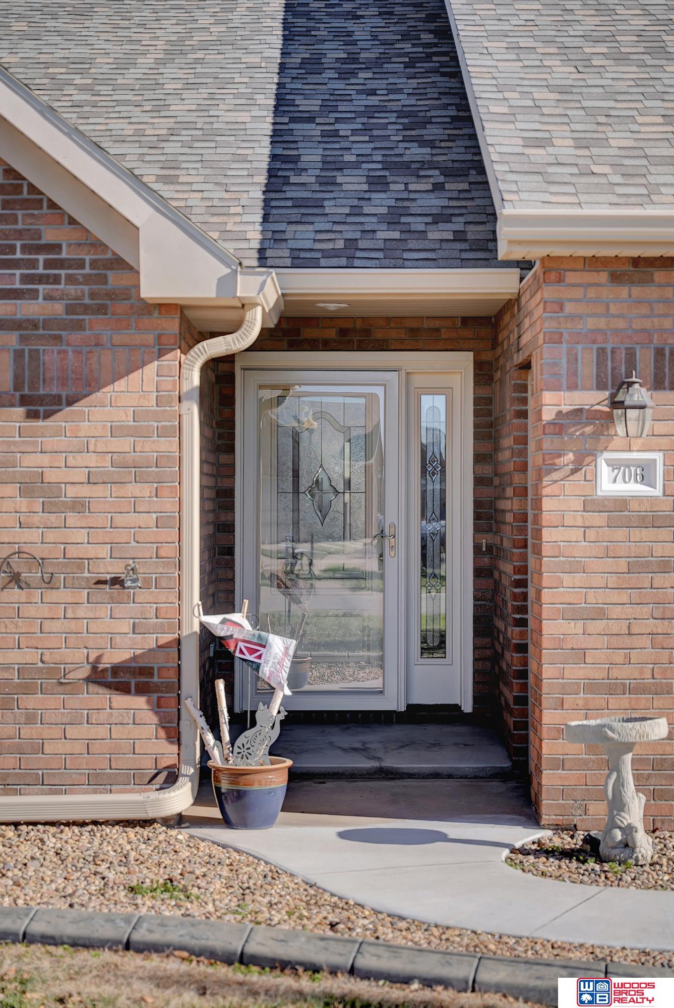 706 Clearwater Circle, Beatrice, Nebraska image 6