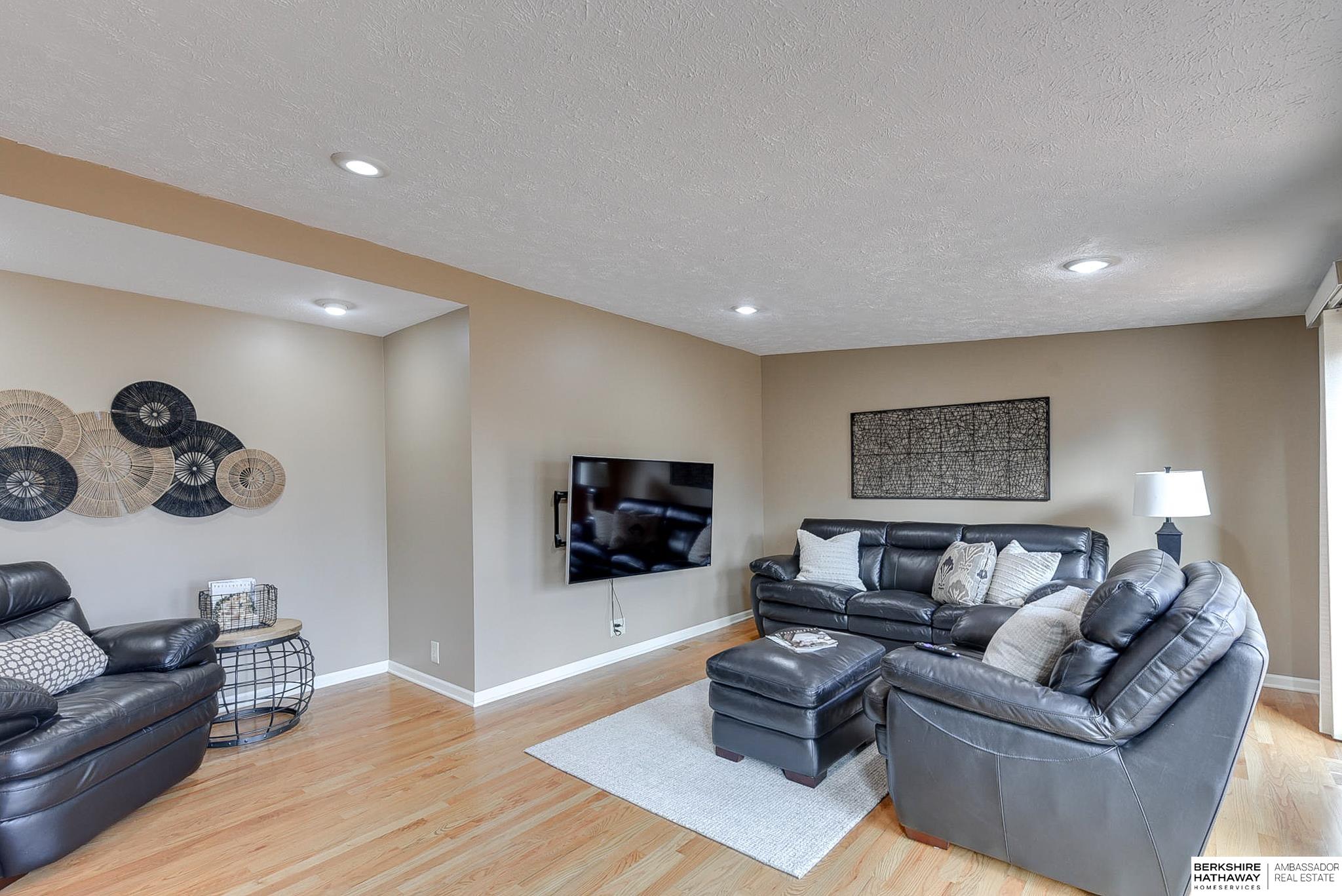 7600 Sunset Drive, Ralston, Nebraska image 15