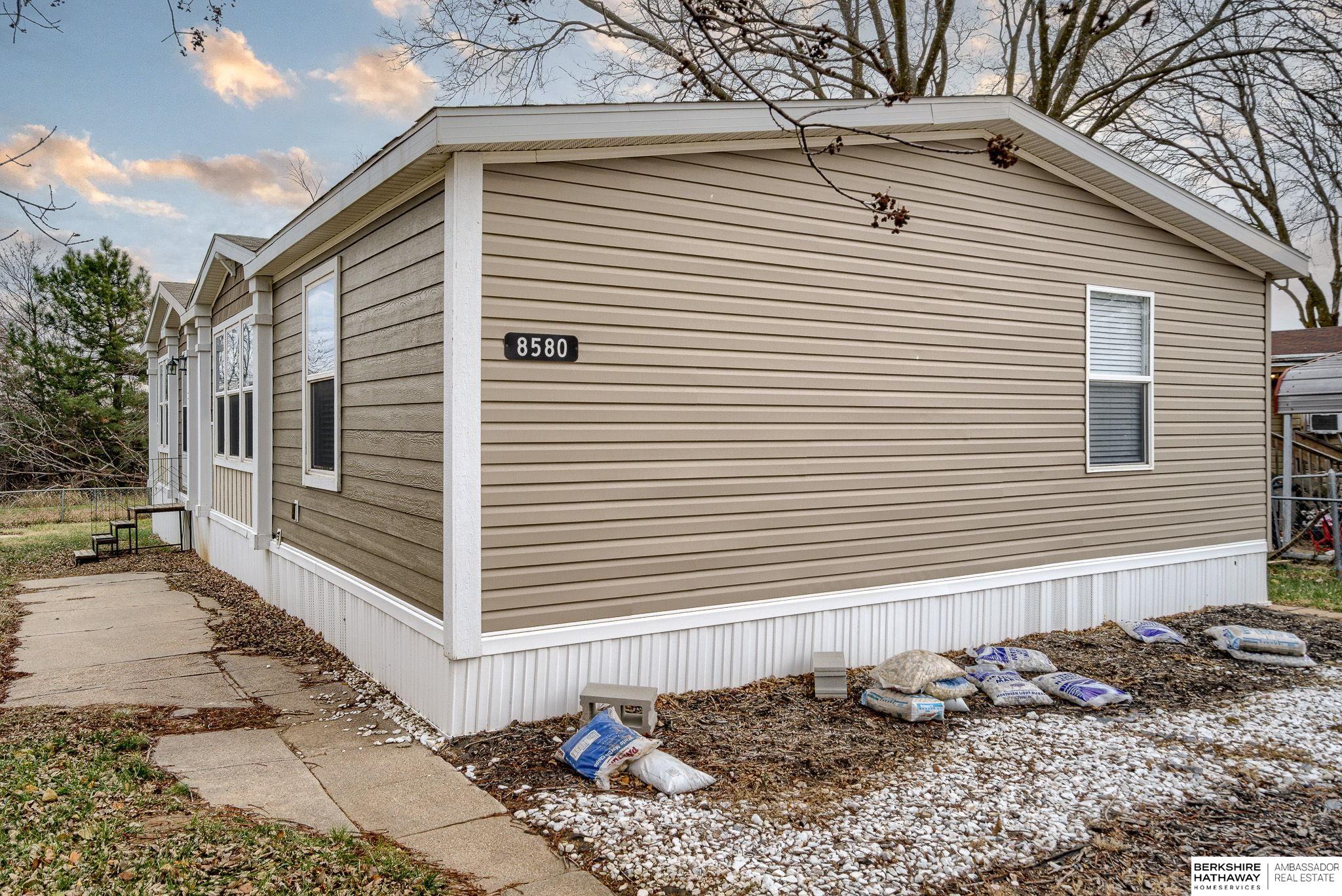 8580 Thompson Drive, Blair, Nebraska image 25