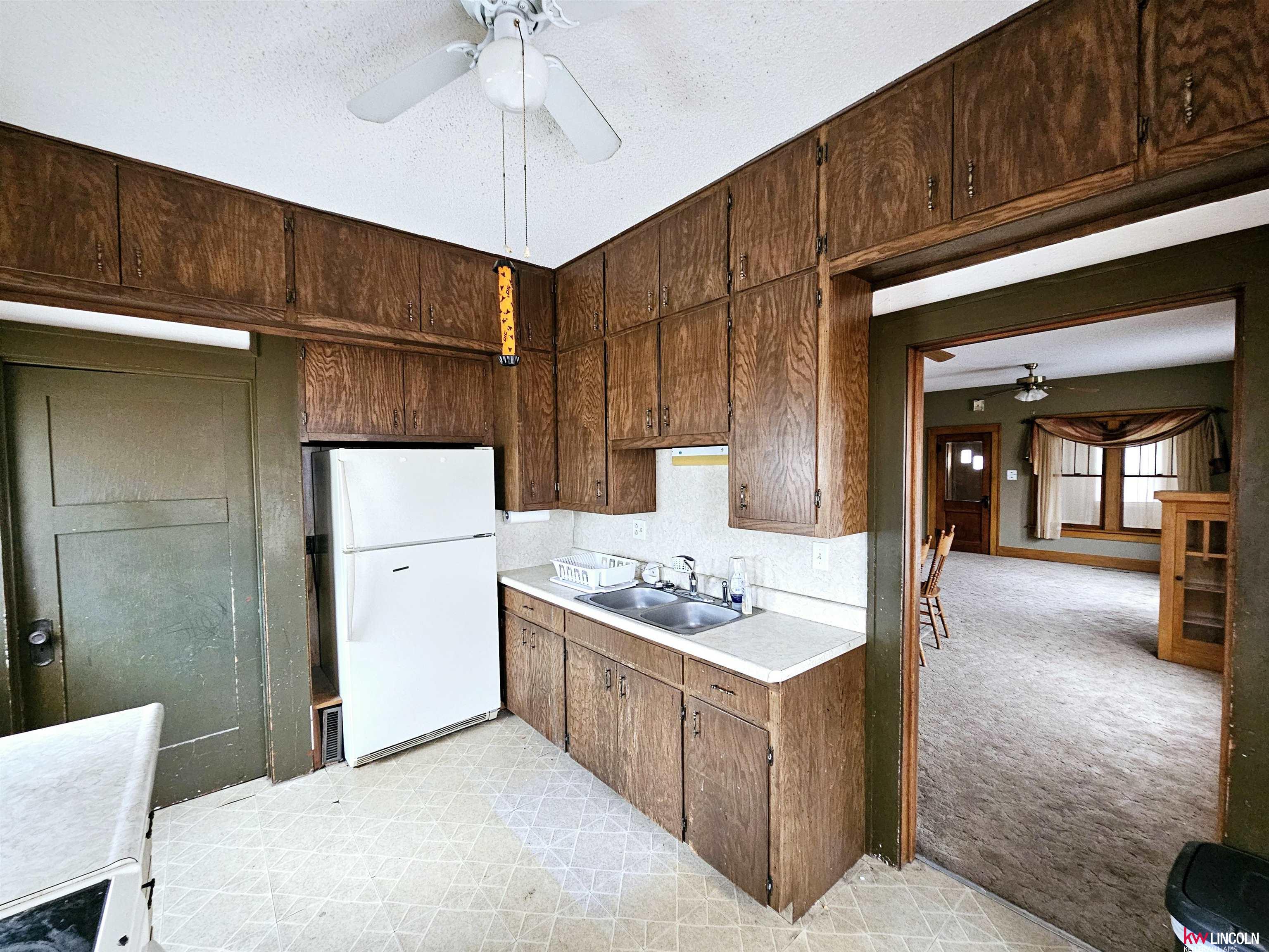 75 W 5th Street, Nelson, Nebraska image 4