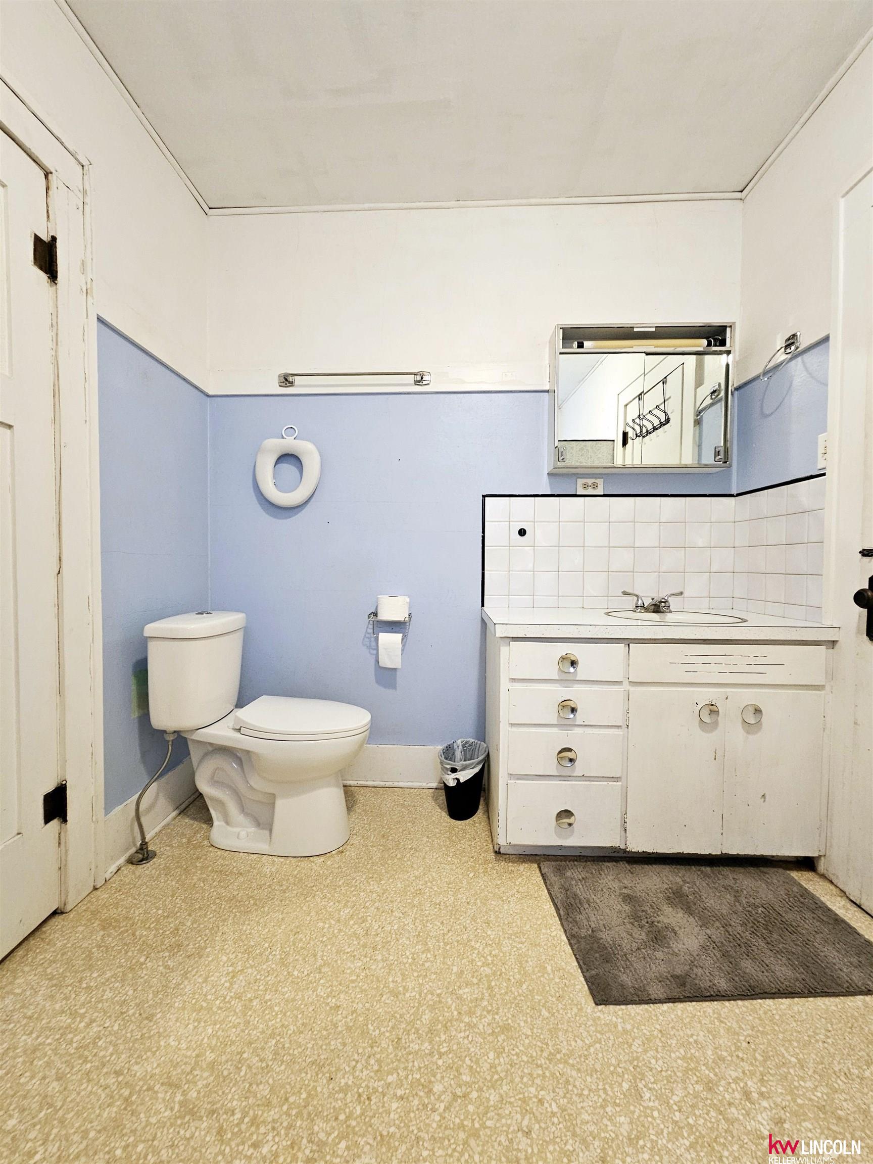 75 W 5th Street, Nelson, Nebraska image 7