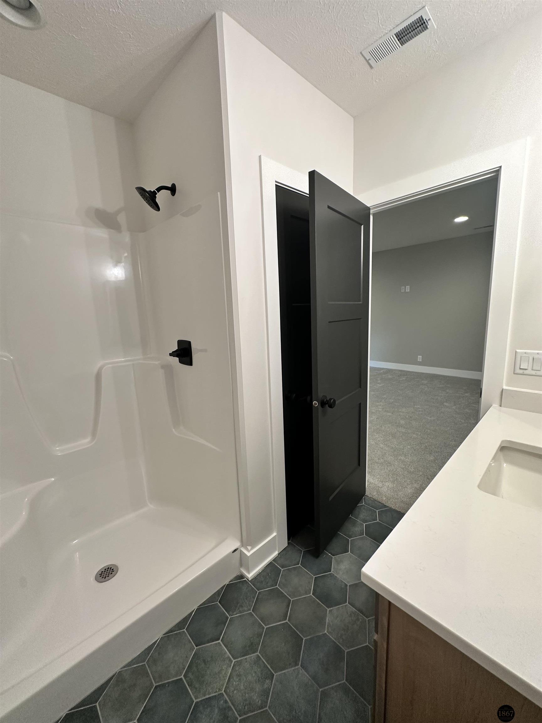 3521 S 220th