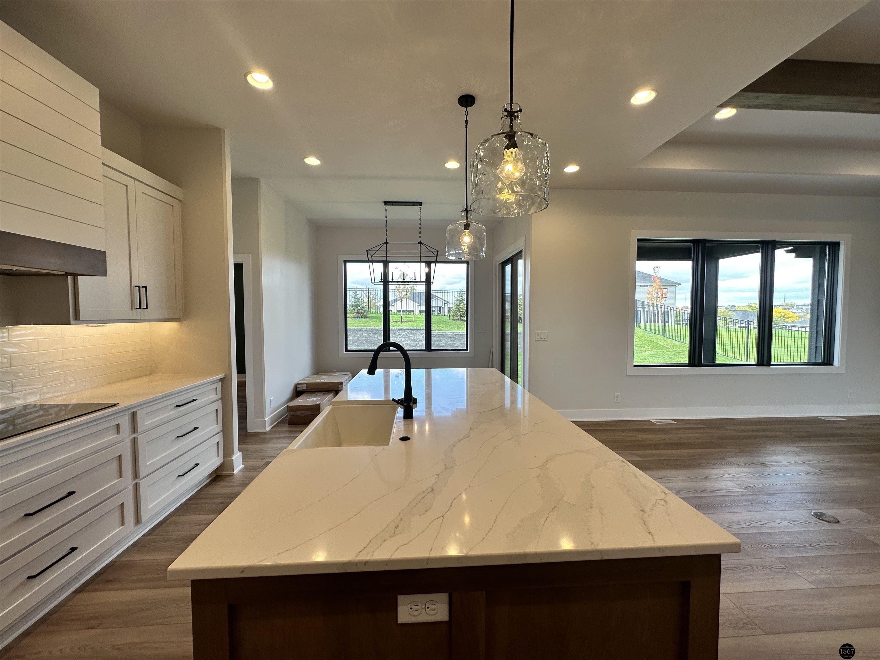 3521 S 220th