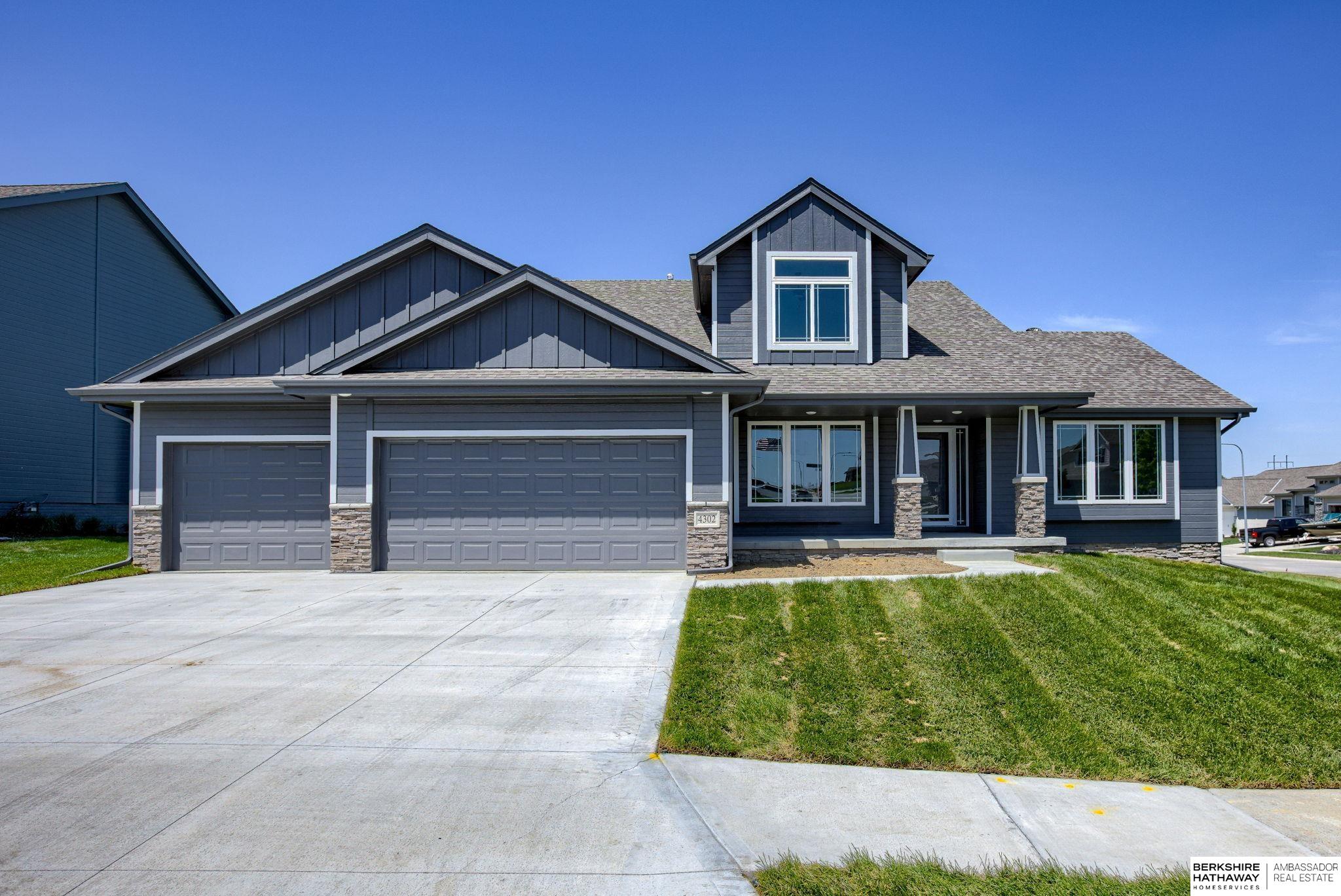 4302 Chennault Street, Bellevue, Nebraska image 1