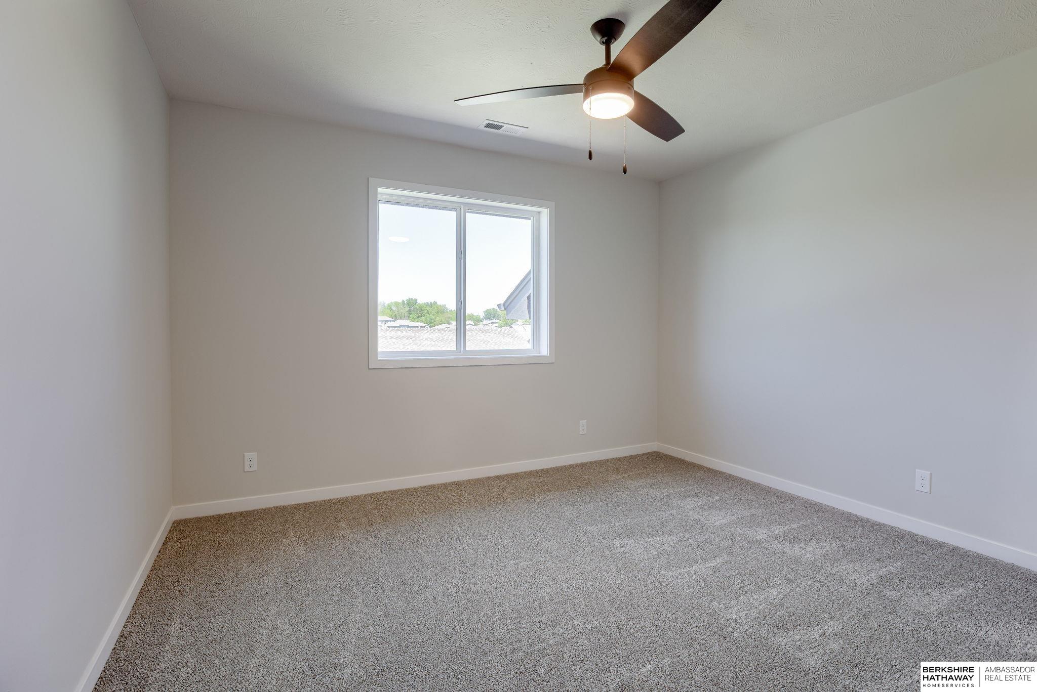 4302 Chennault Street, Bellevue, Nebraska image 29