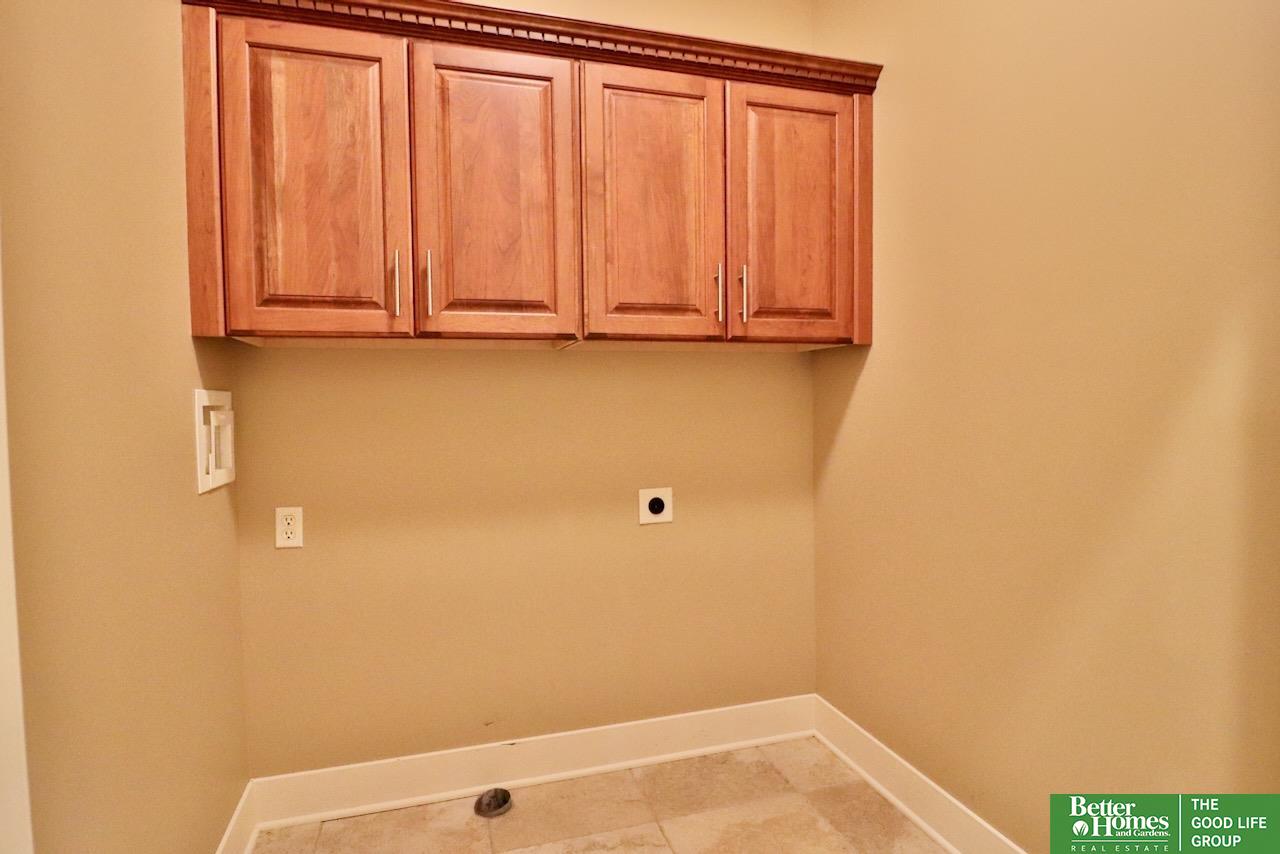 5142 Dodge Street, Omaha, Nebraska image 28