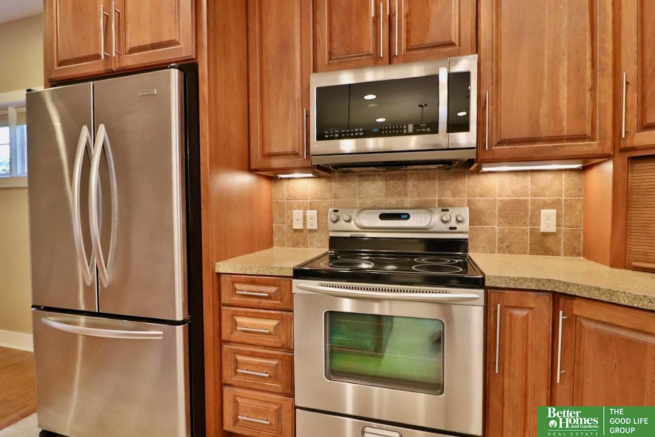 5142 Dodge Street, Omaha, Nebraska image 7