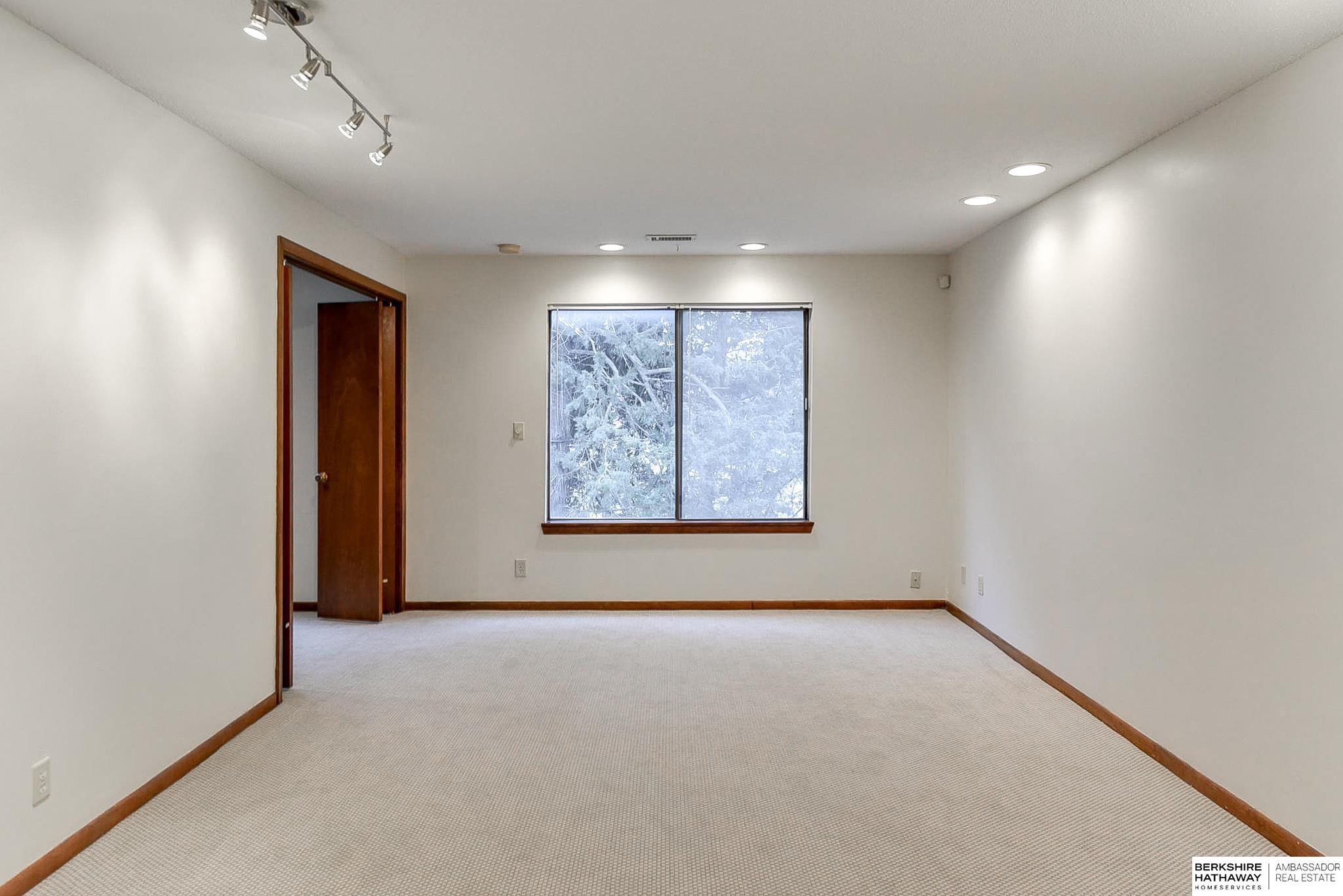 101 N 69th Street #28, Omaha, Nebraska image 12