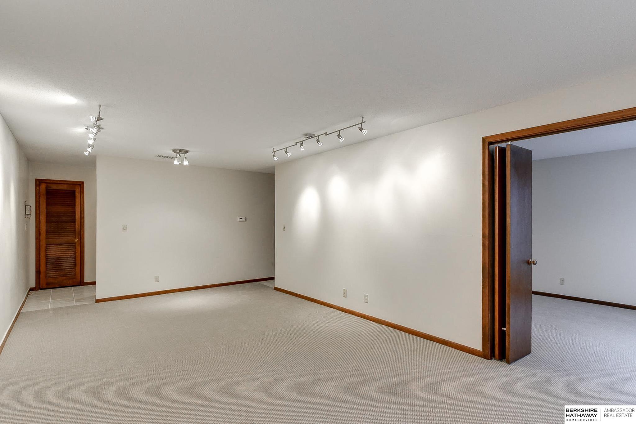 101 N 69th Street #28, Omaha, Nebraska image 15
